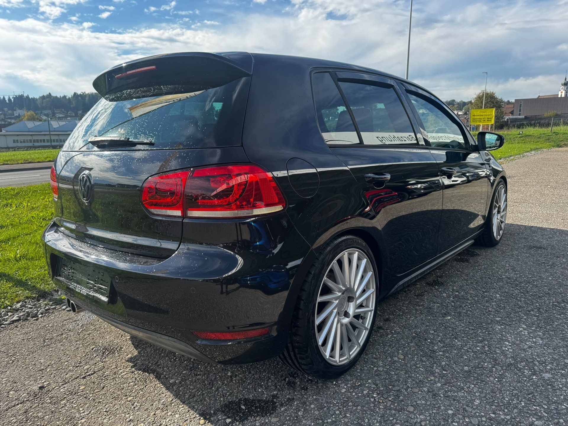 VW Golf 2.0 TDI GT-image-4