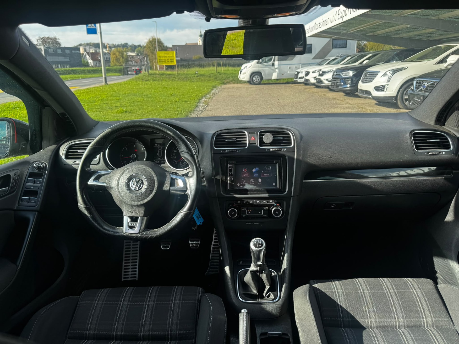 VW Golf 2.0 TDI GT-image-8
