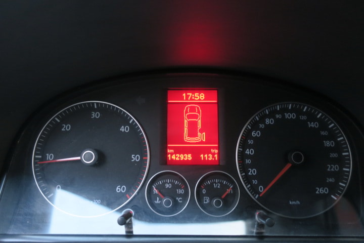 VW Caddy Maxi 1.9TDI 4MOTION-image-9