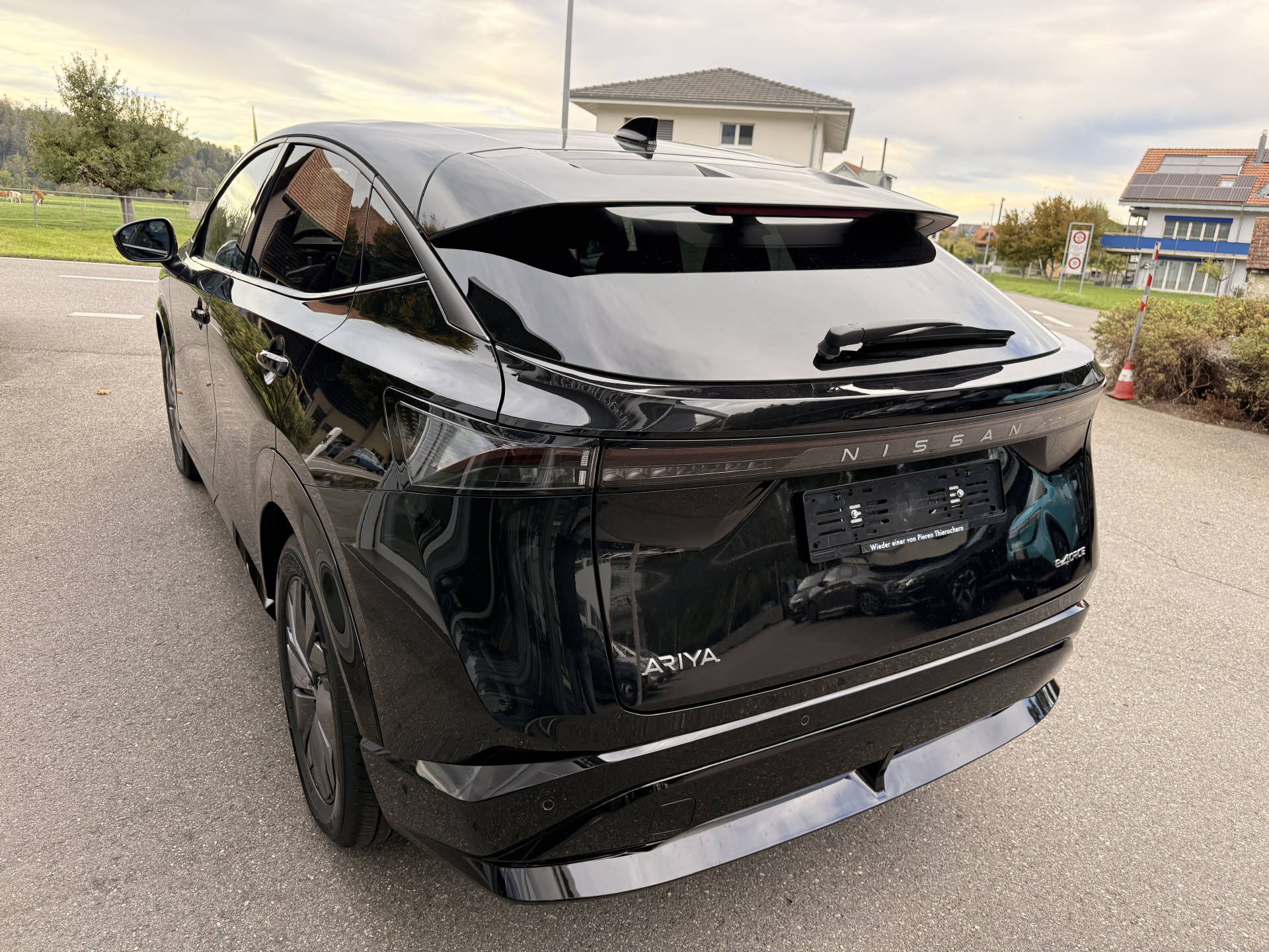 NISSAN Ariya Evolve e-4orce-image-2