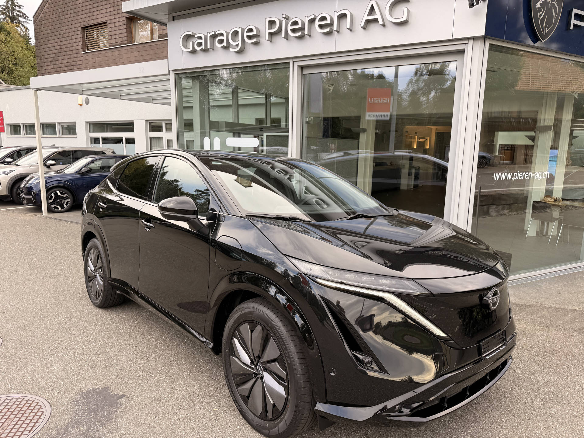 NISSAN Ariya Evolve e-4orce-image-0