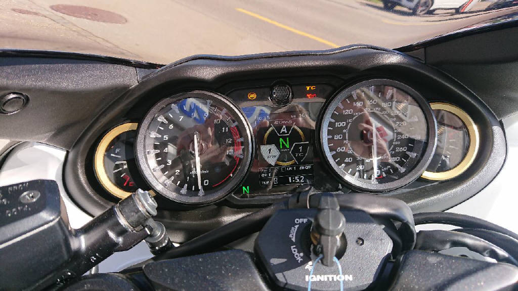 SUZUKI GSX 1300 R Hayabusa-image-6