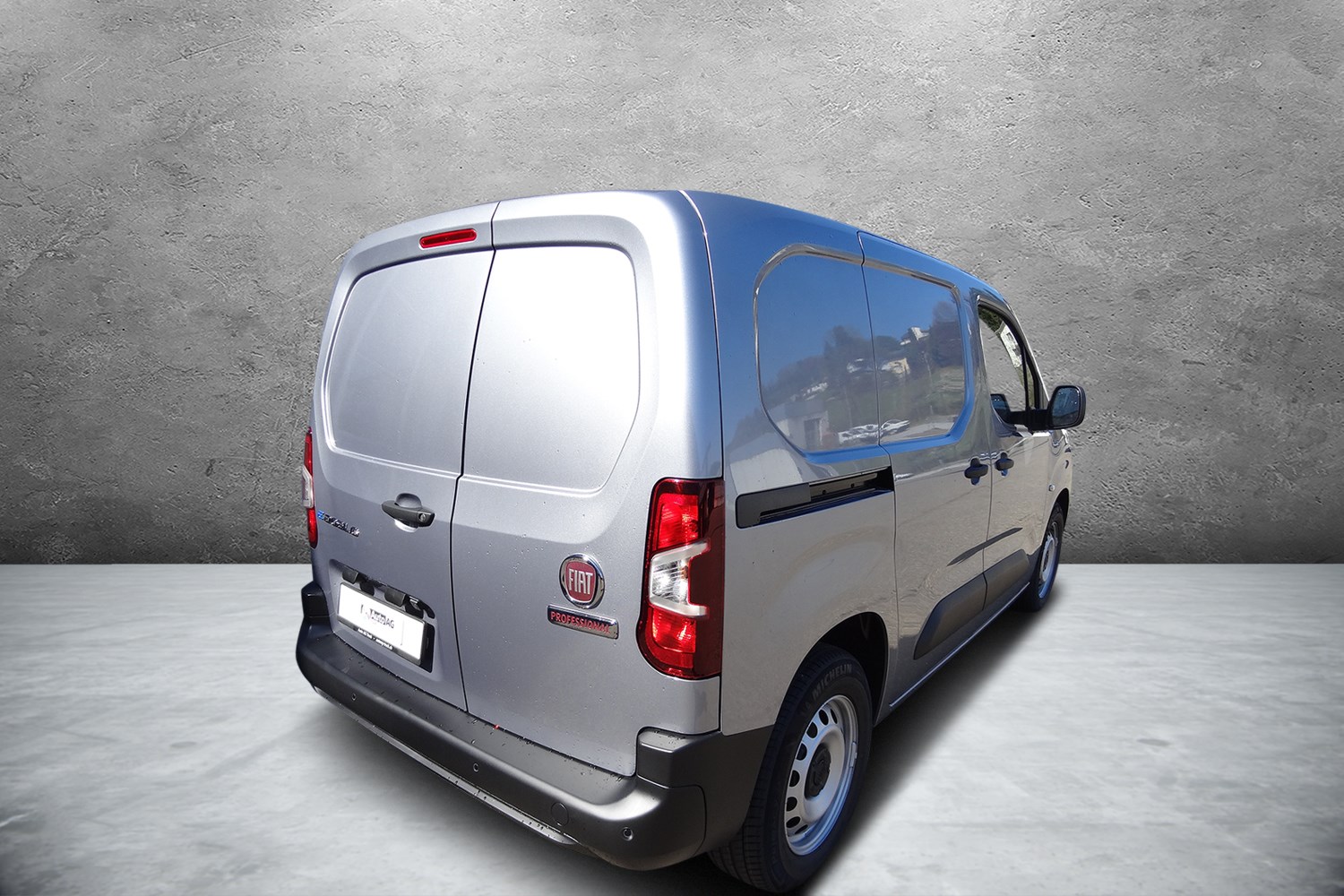 FIAT E-Doblo L1 50kWh 800kg Pro-image-3
