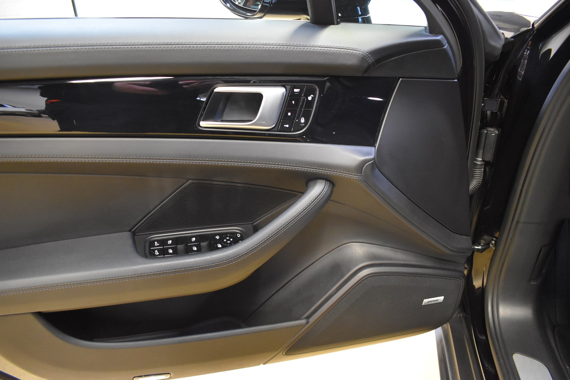 PORSCHE Panamera 4S PDK - Techart Bodykit-image-30