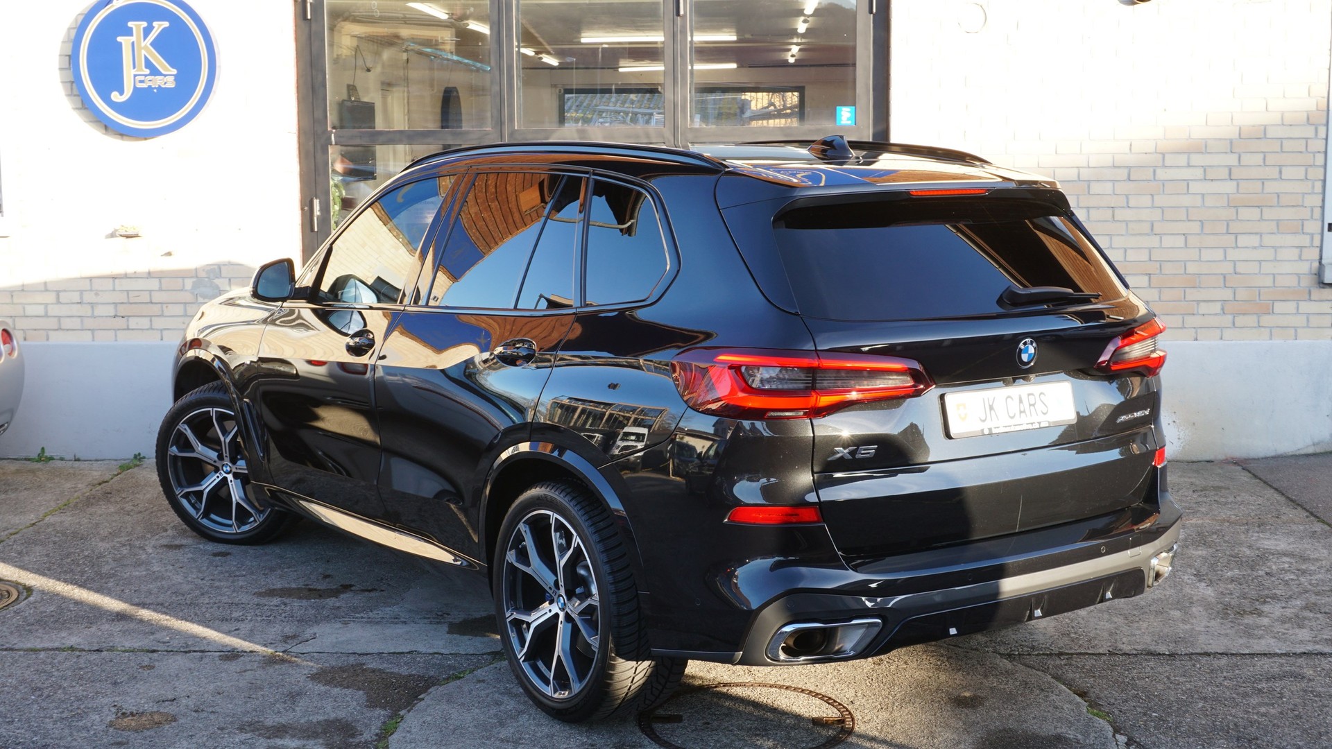 BMW X5 xDrive 48V 40d M Sport Steptronic-image-6