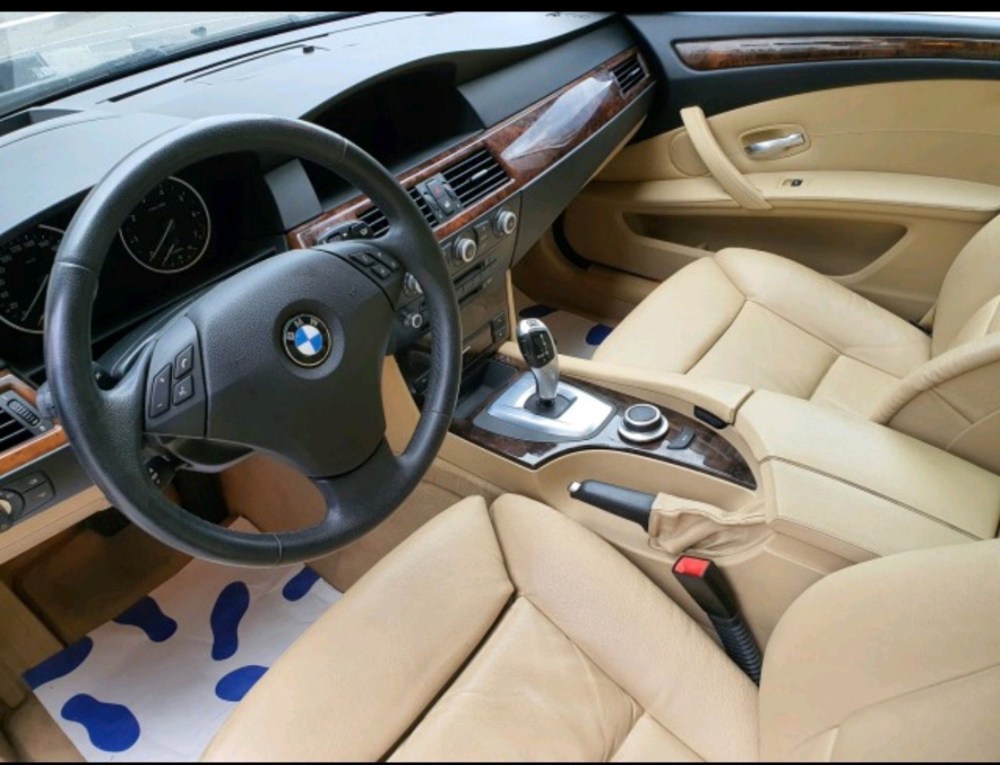 BMW 550i Steptronic-image-1