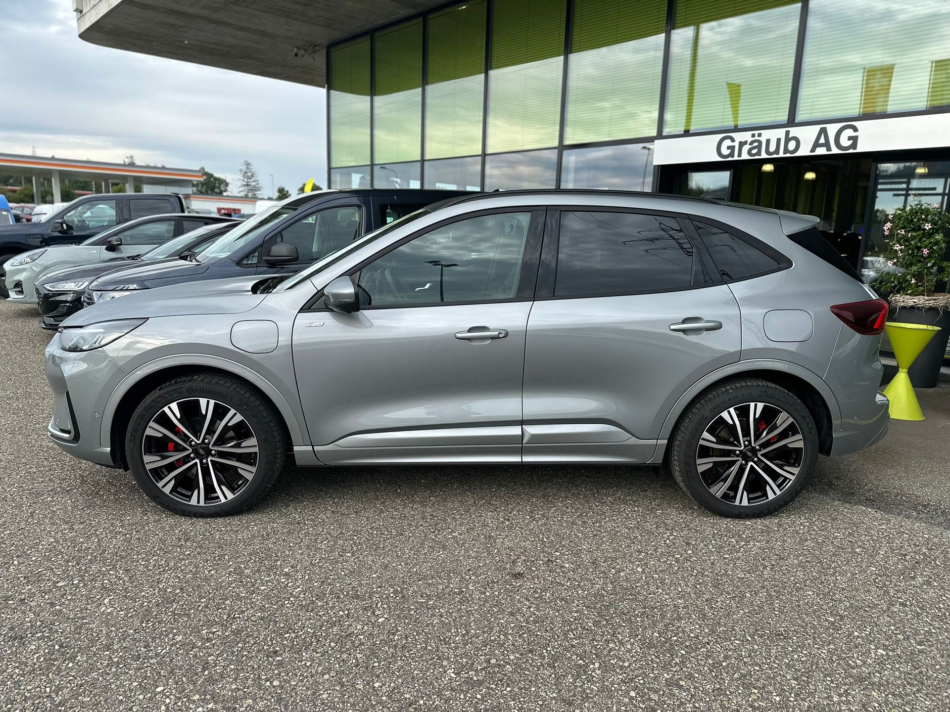FORD Kuga 2.5 PHEV ST-Line X FWD-image-4