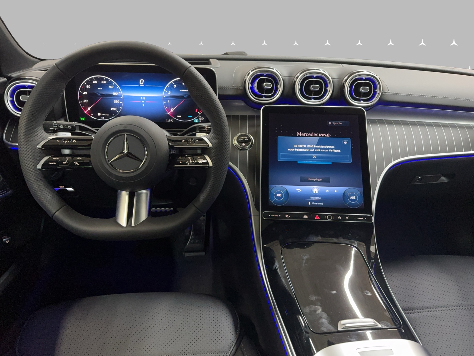 MERCEDES-BENZ C 300 T 4 Matic-image-12