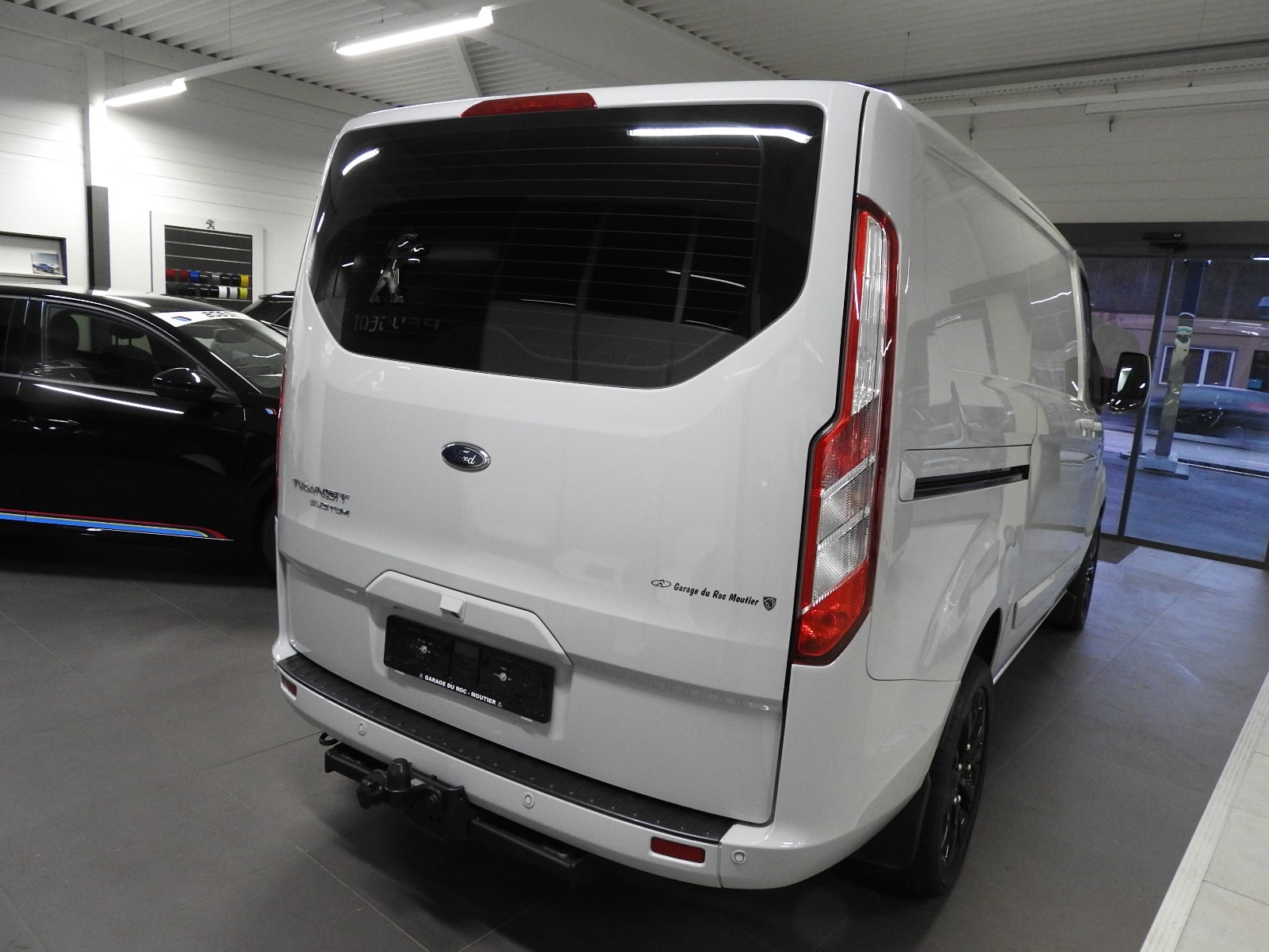 FORD Transit Custom Van 280 L1H1 TDCI-image-4
