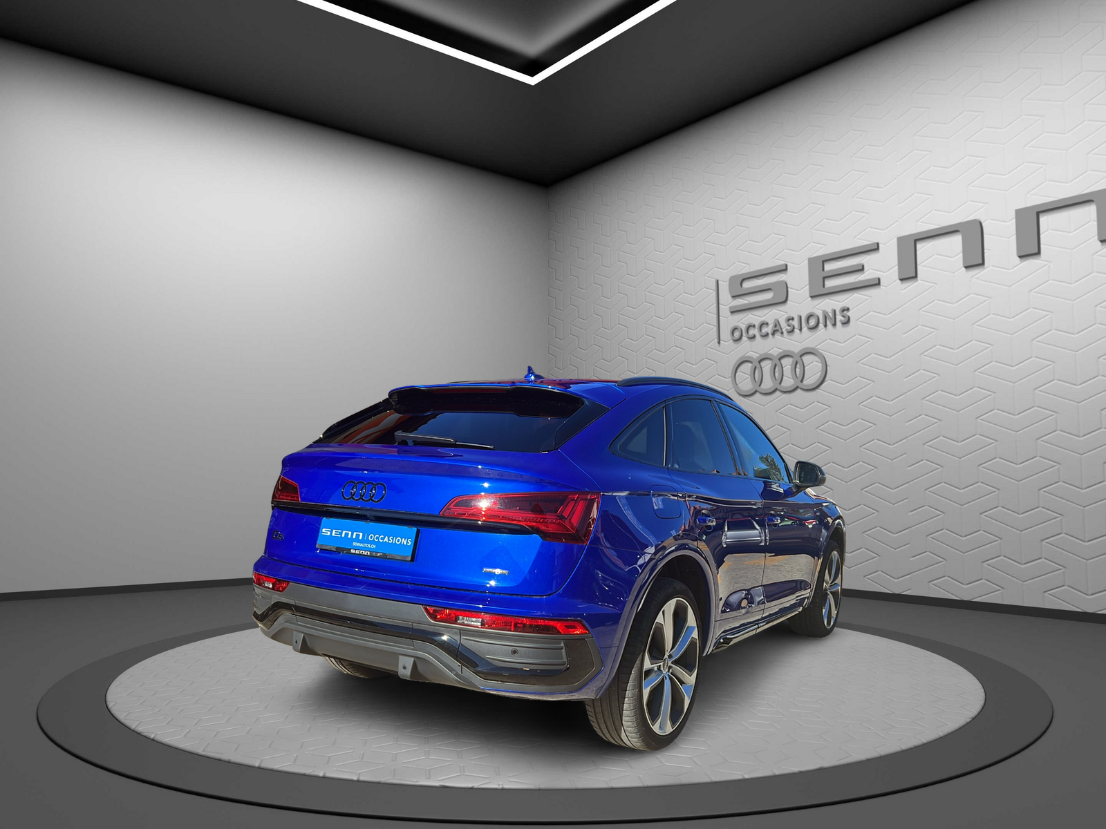 AUDI Q5 Sportback 55 TFSI e PHEV S line quattro S-tronic-image-2