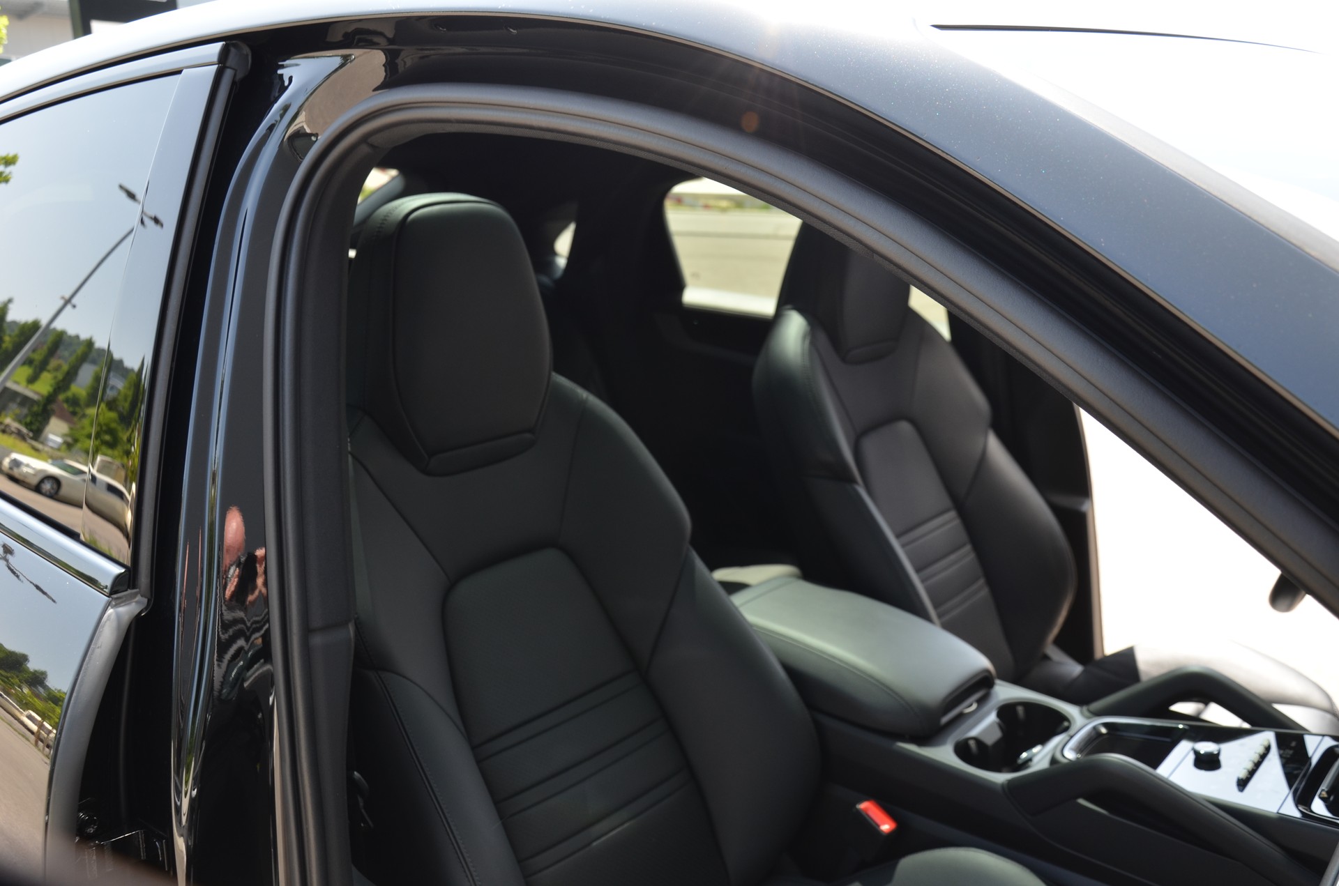 PORSCHE Cayenne Coupé S Tiptronic-image-12