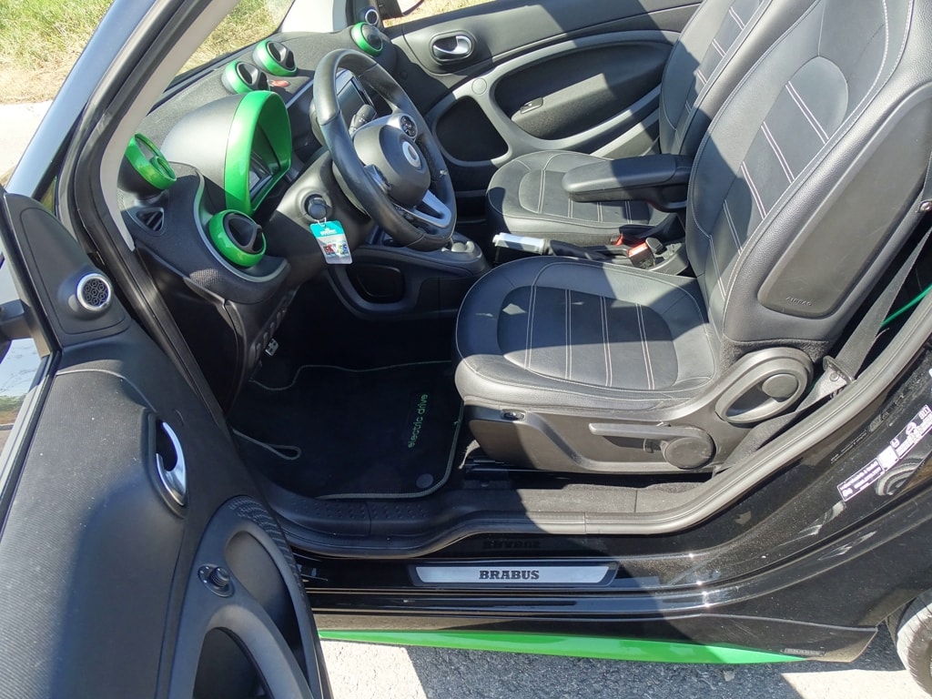 SMART Brabus Green Edition-image-10