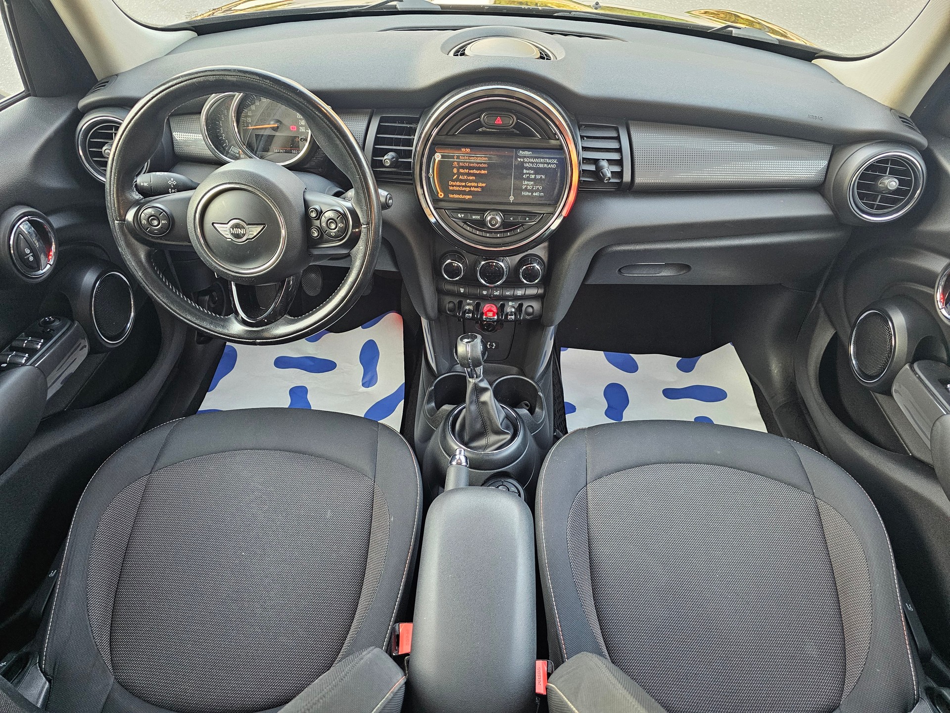 MINI Cooper-image-6
