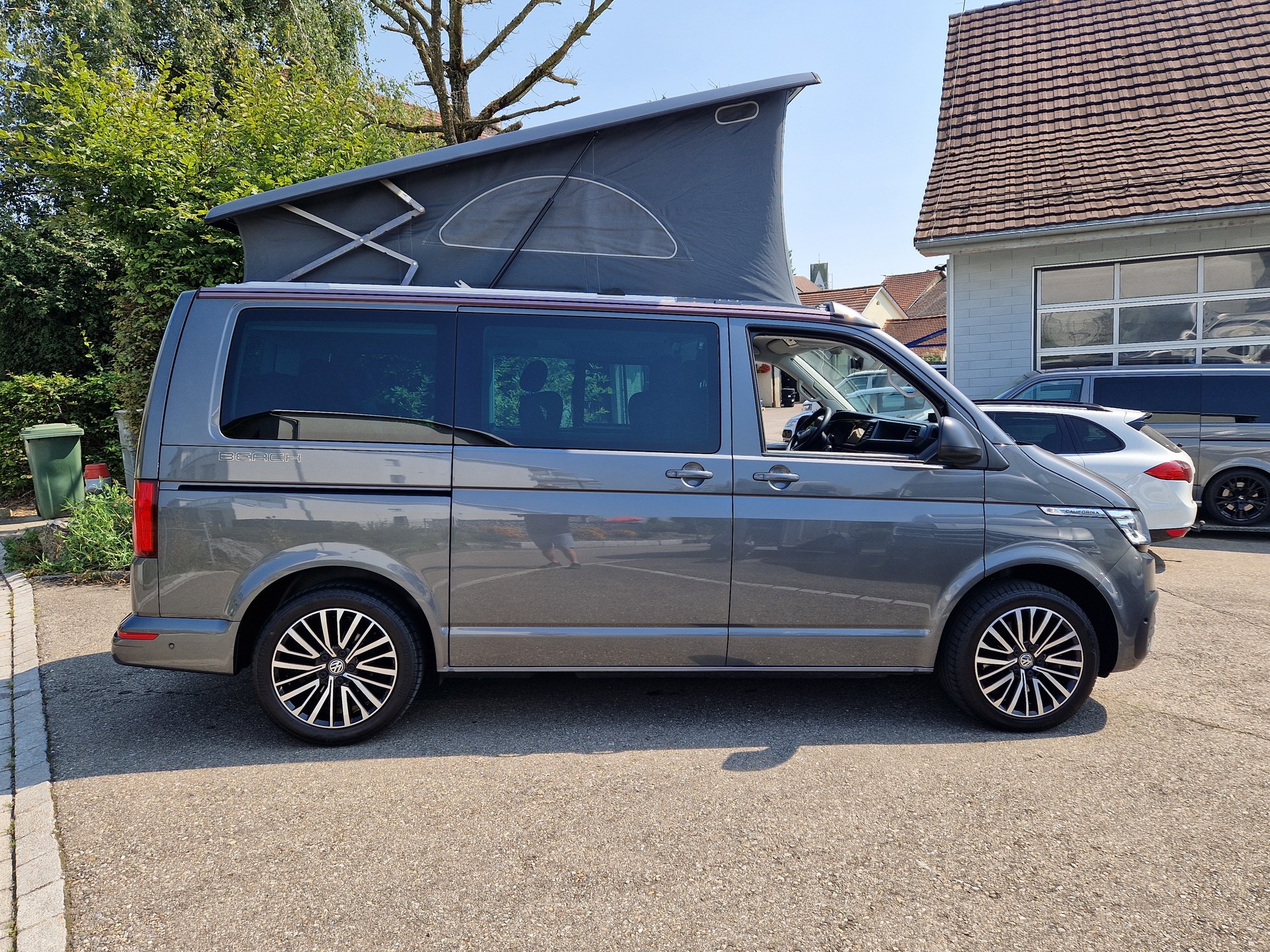 VW T6.1 California 2.0 Bi-TDI Beach 4Motion DSG-image-14