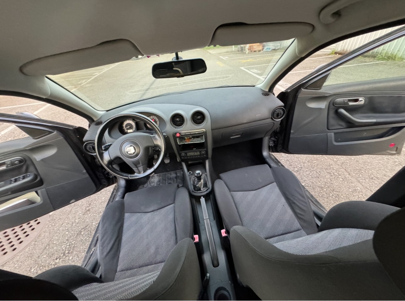 SEAT Ibiza 2.0 Sport-image-10