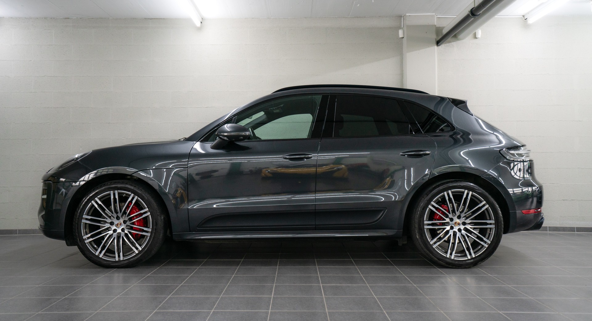 PORSCHE Macan GTS PDK-image-3