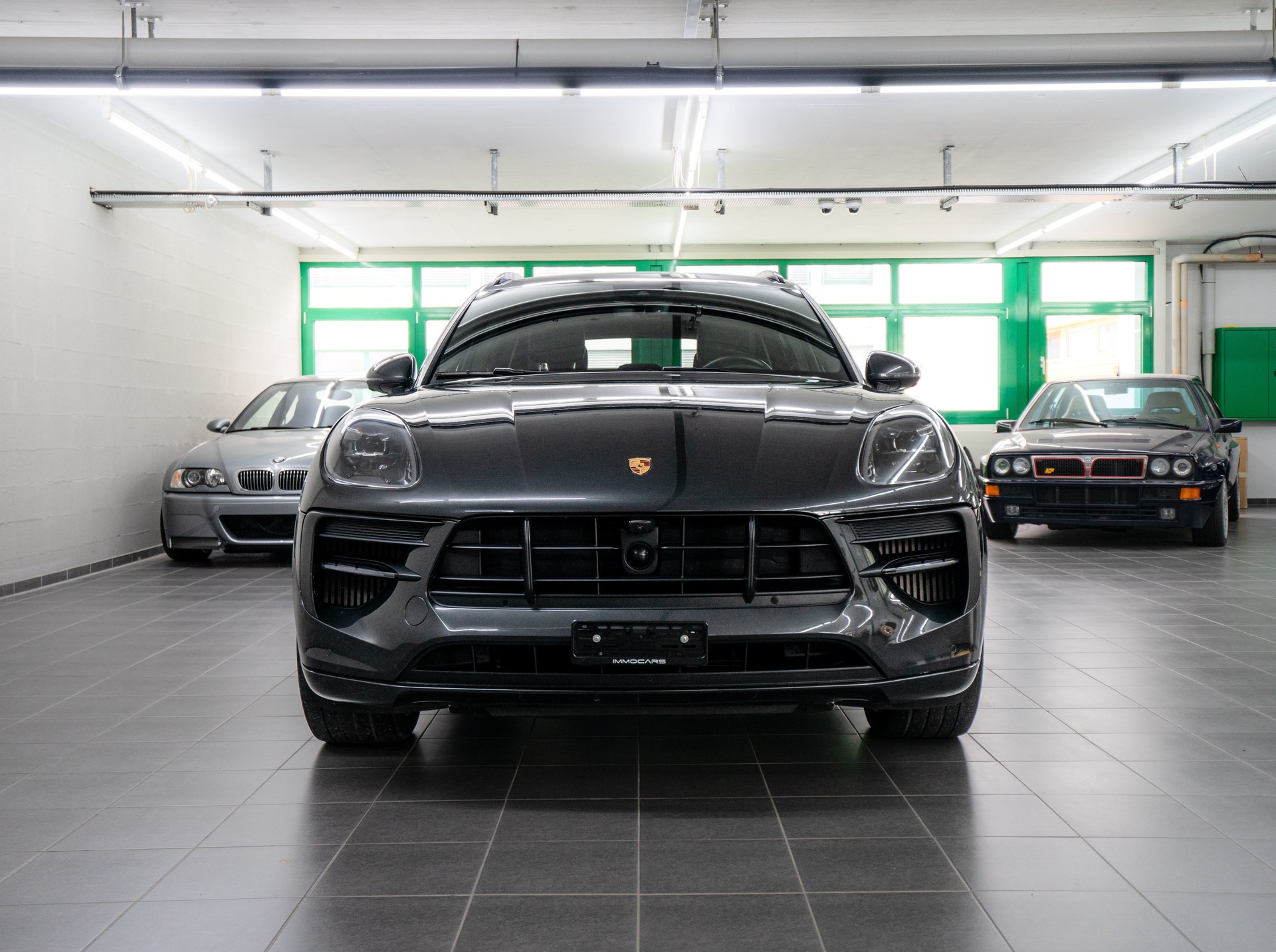 PORSCHE Macan GTS PDK-image-1
