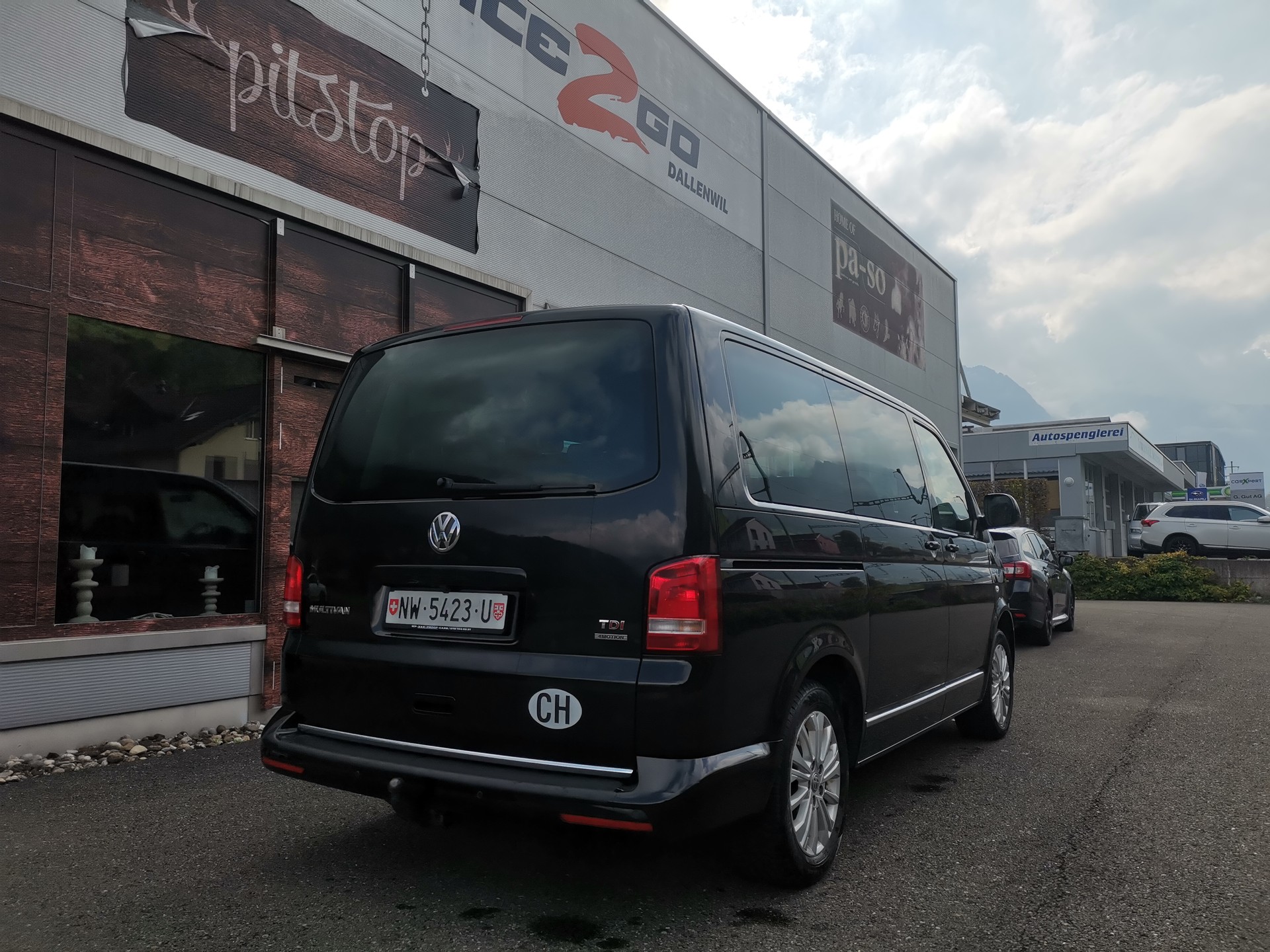 VW T5 Multivan 2.0 Bi-TDI CR Highline 4Motion DSG-image-3