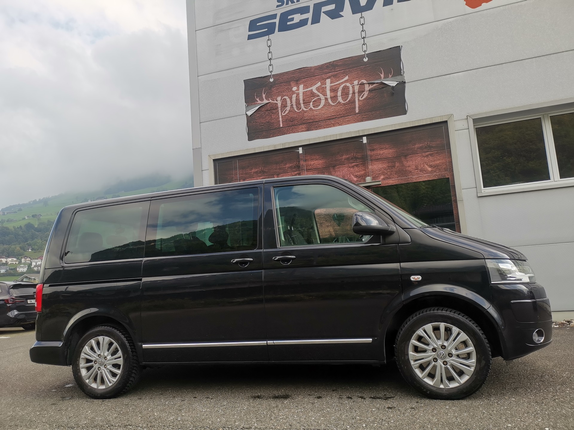 VW T5 Multivan 2.0 Bi-TDI CR Highline 4Motion DSG-image-12