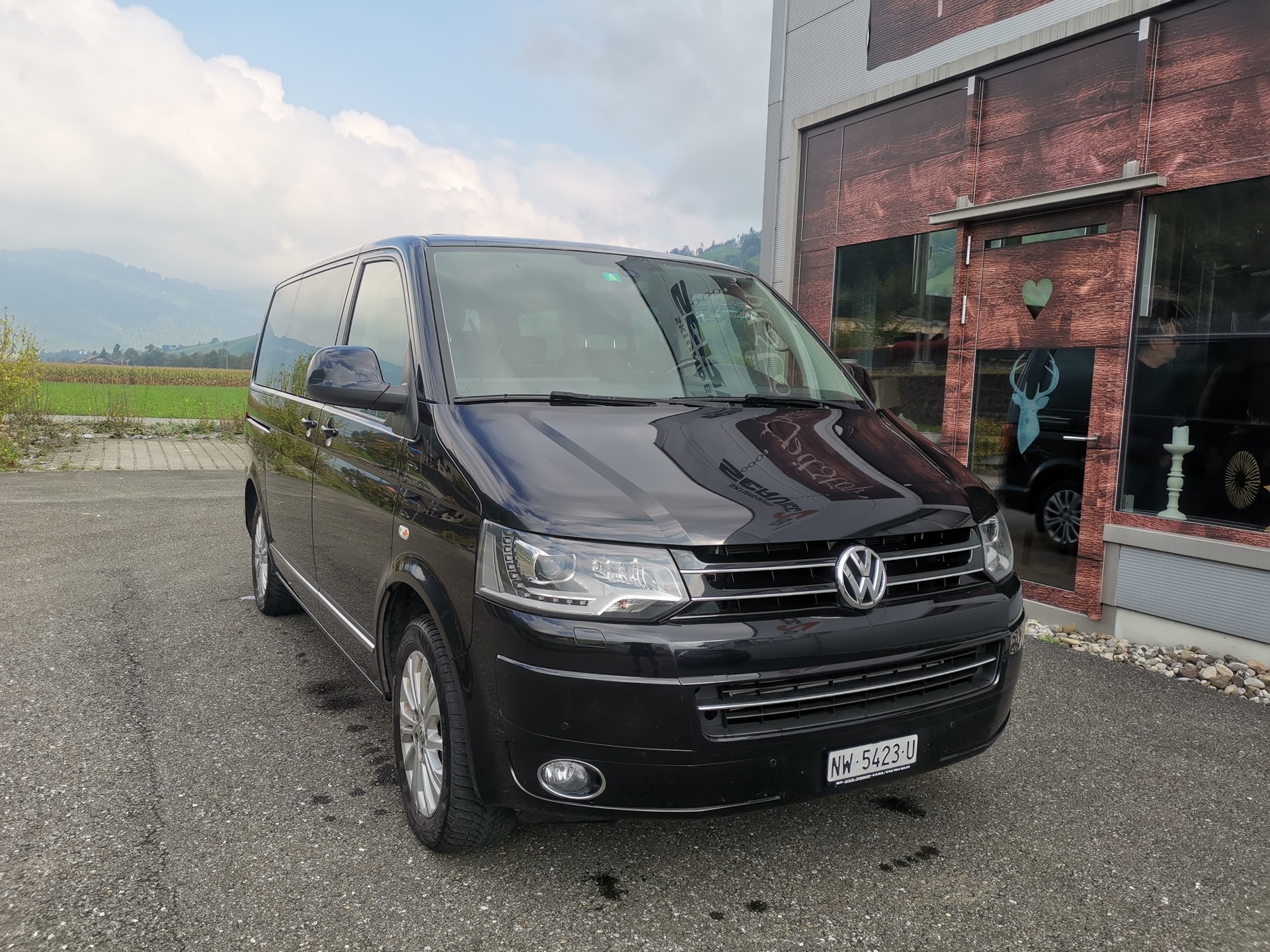 VW T5 Multivan 2.0 Bi-TDI CR Highline 4Motion DSG-image-1