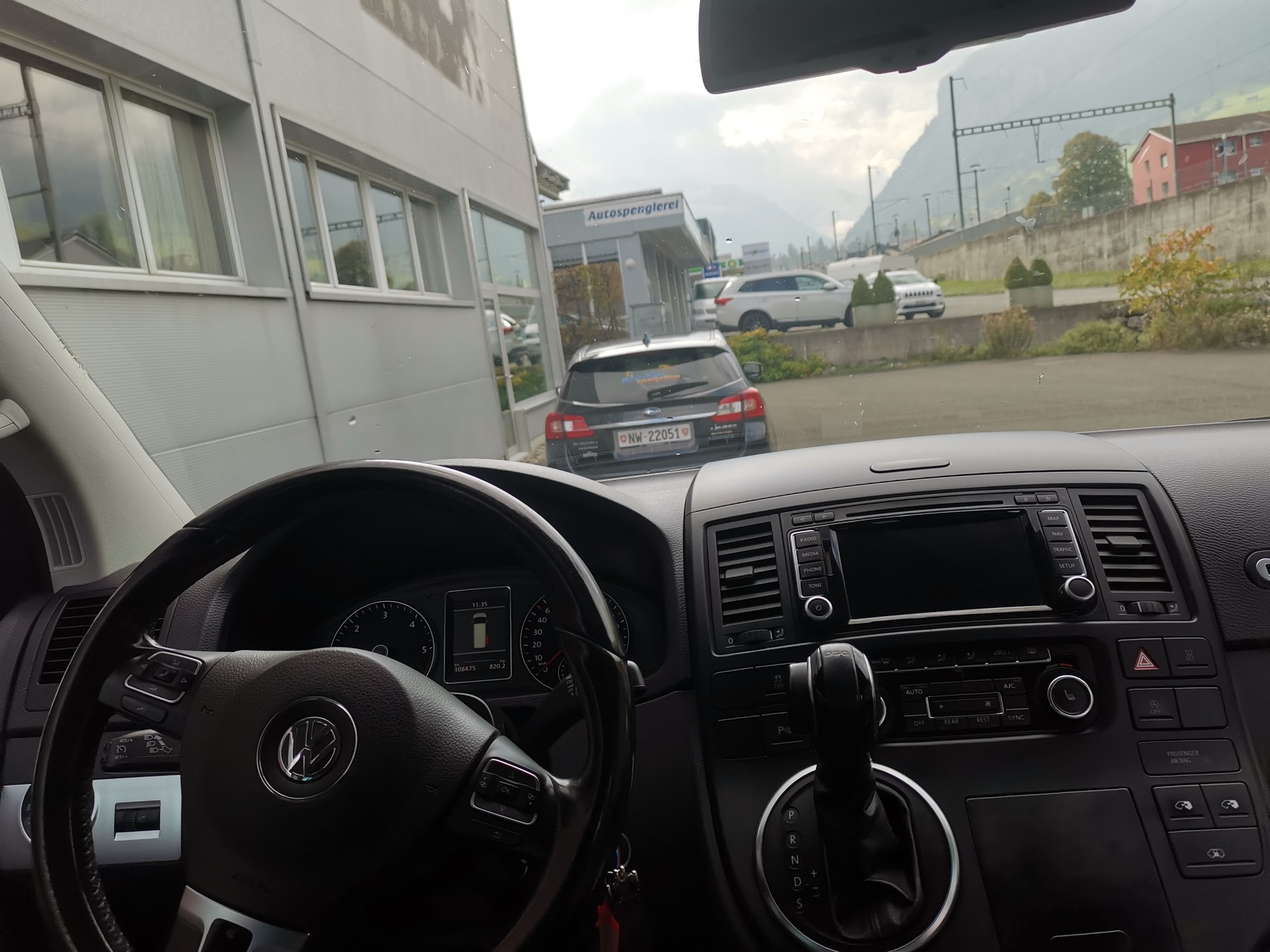 VW T5 Multivan 2.0 Bi-TDI CR Highline 4Motion DSG-image-9