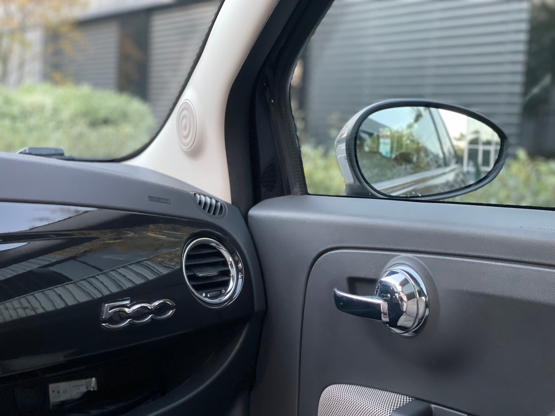 FIAT 500 1.2 Lounge-image-10