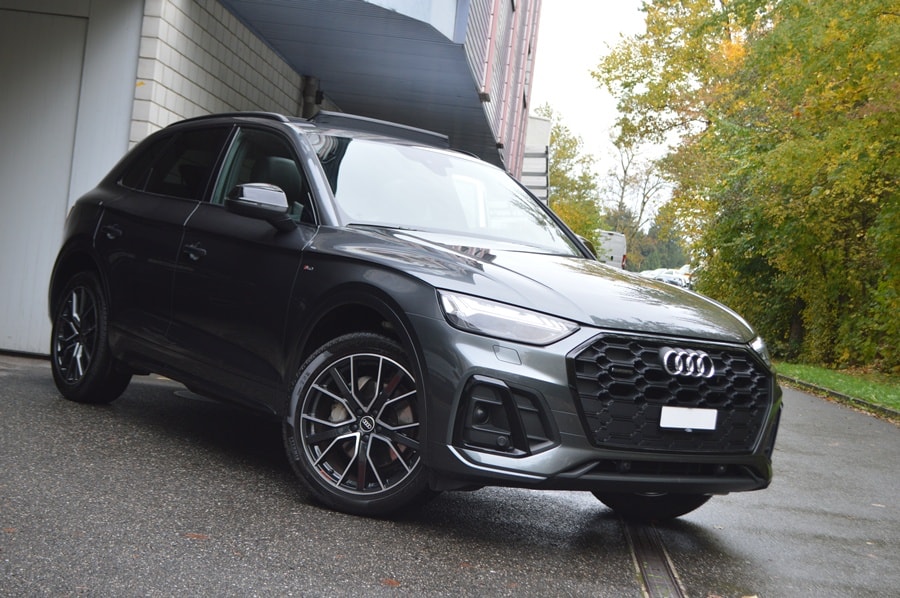 AUDI Q5 40 TDI Black Edition quattro S-tronic S Line I Anhängerkupplung