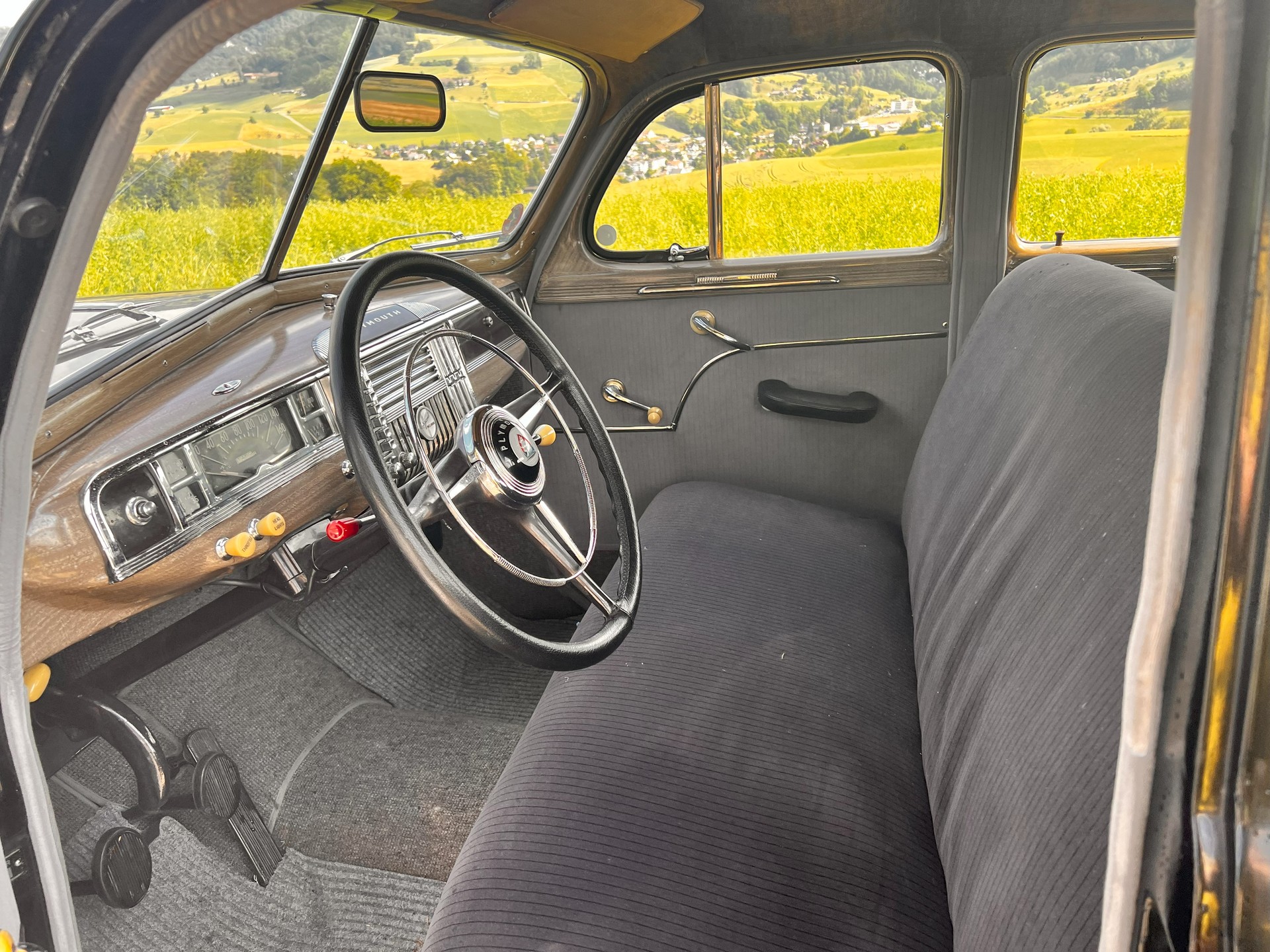PLYMOUTH De Luxe-image-3