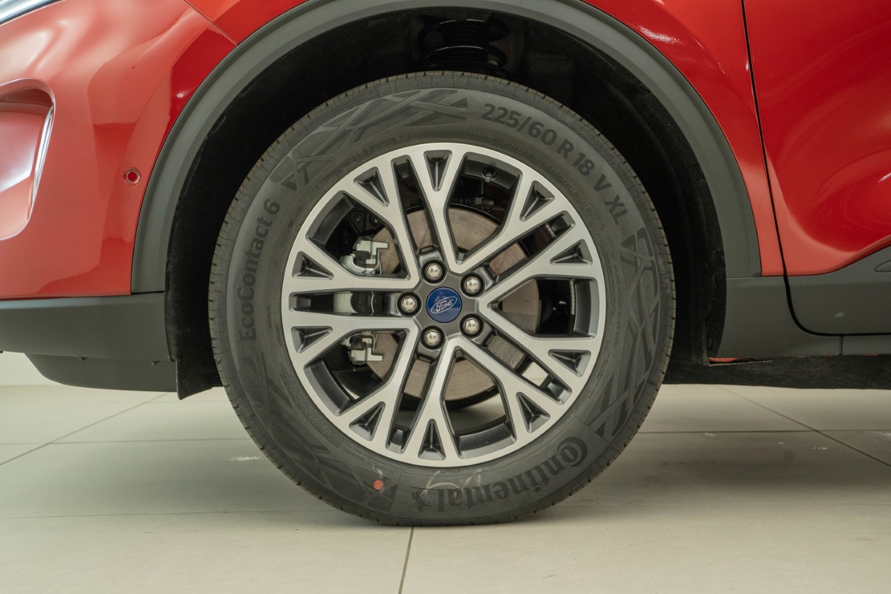FORD Kuga 2.5 Plug-in Hybrid Titanium X-image-4