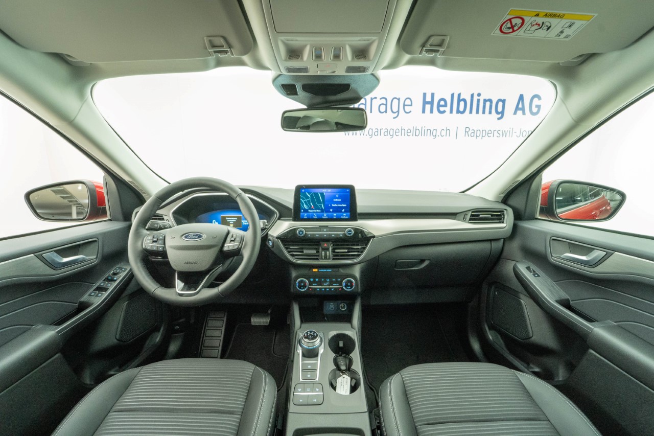 FORD Kuga 2.5 Plug-in Hybrid Titanium X-image-11