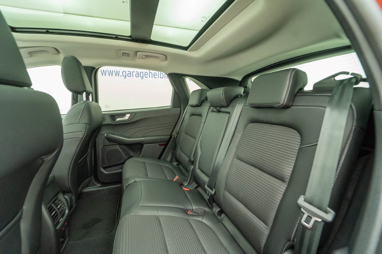 FORD Kuga 2.5 Plug-in Hybrid Titanium X-image-14