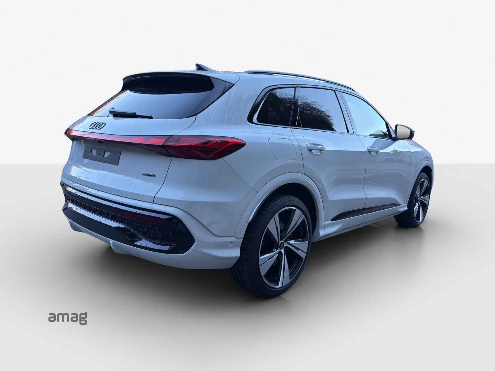 AUDI Q5 TDI quattro 150 kW S-tronic-image-4