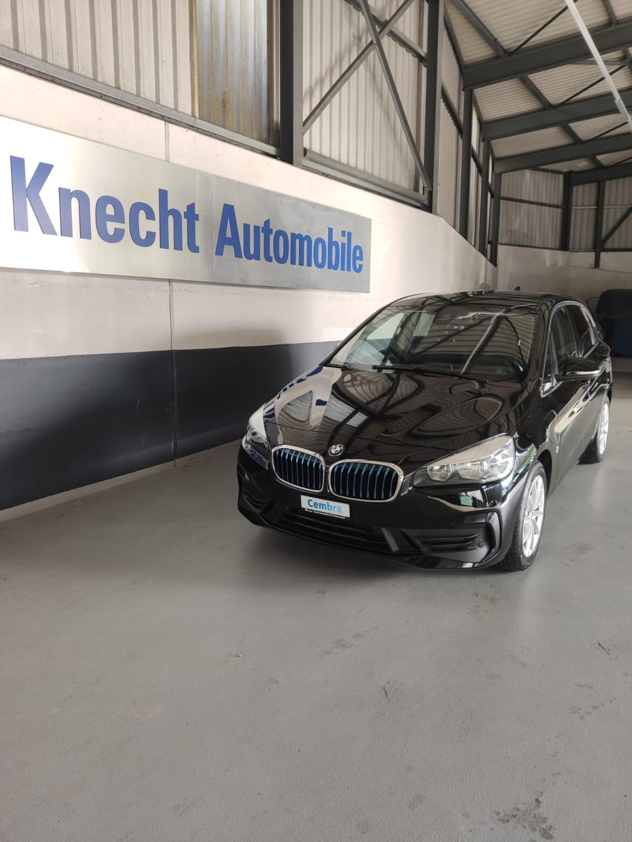 BMW 225xe Active Tourer-image-1