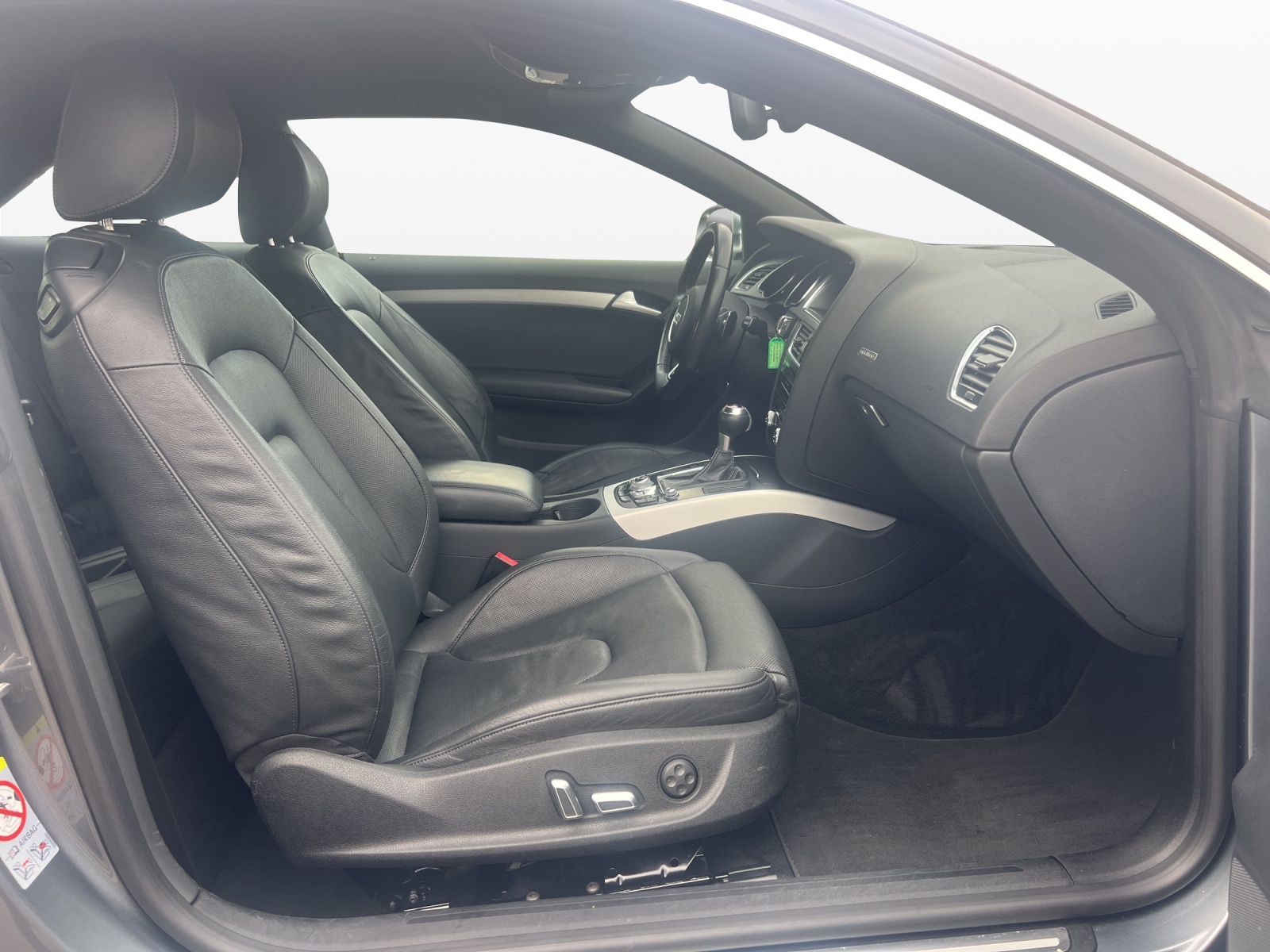 AUDI S5 Coupé 3.0 TFSI quattro S-tronic-image-14