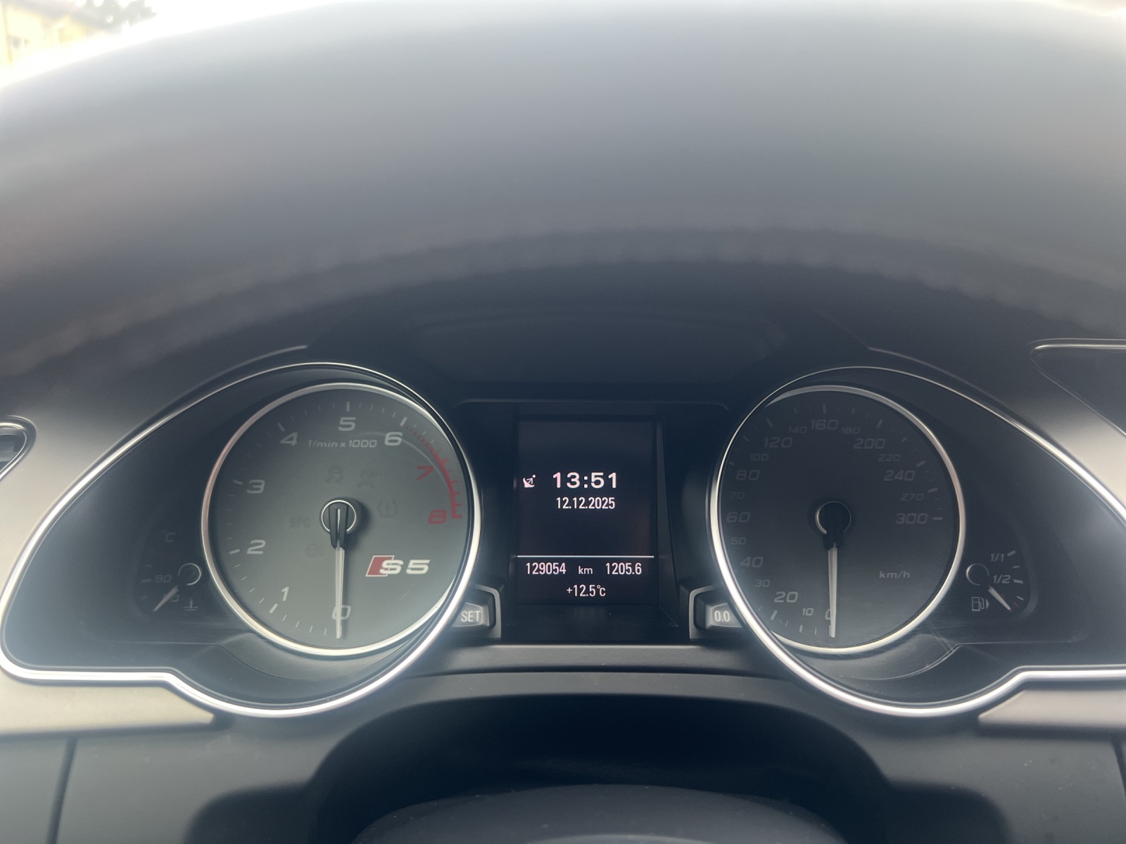 AUDI S5 Coupé 3.0 TFSI quattro S-tronic-image-21