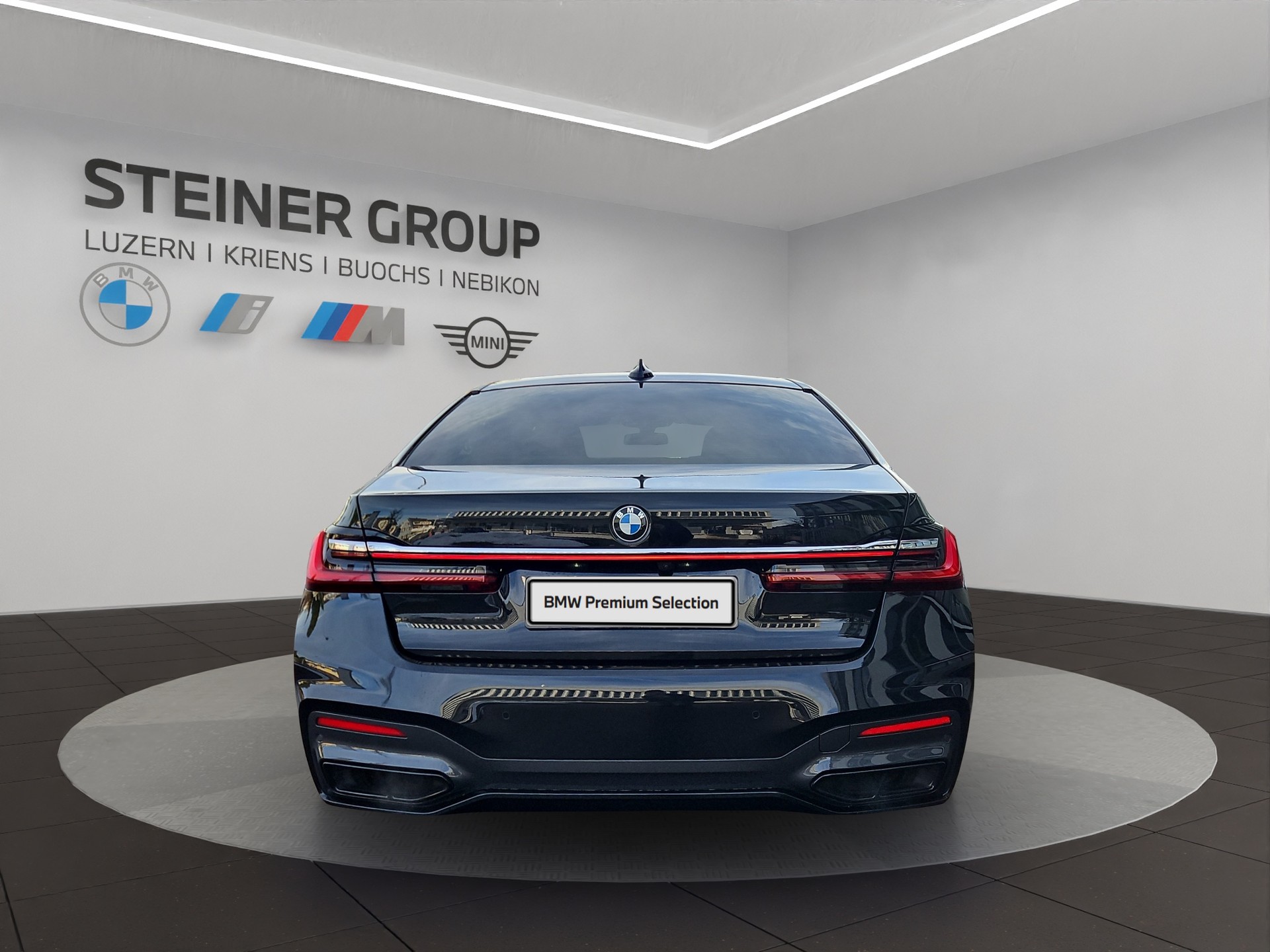 BMW 750i xDrive Steptronic-image-5