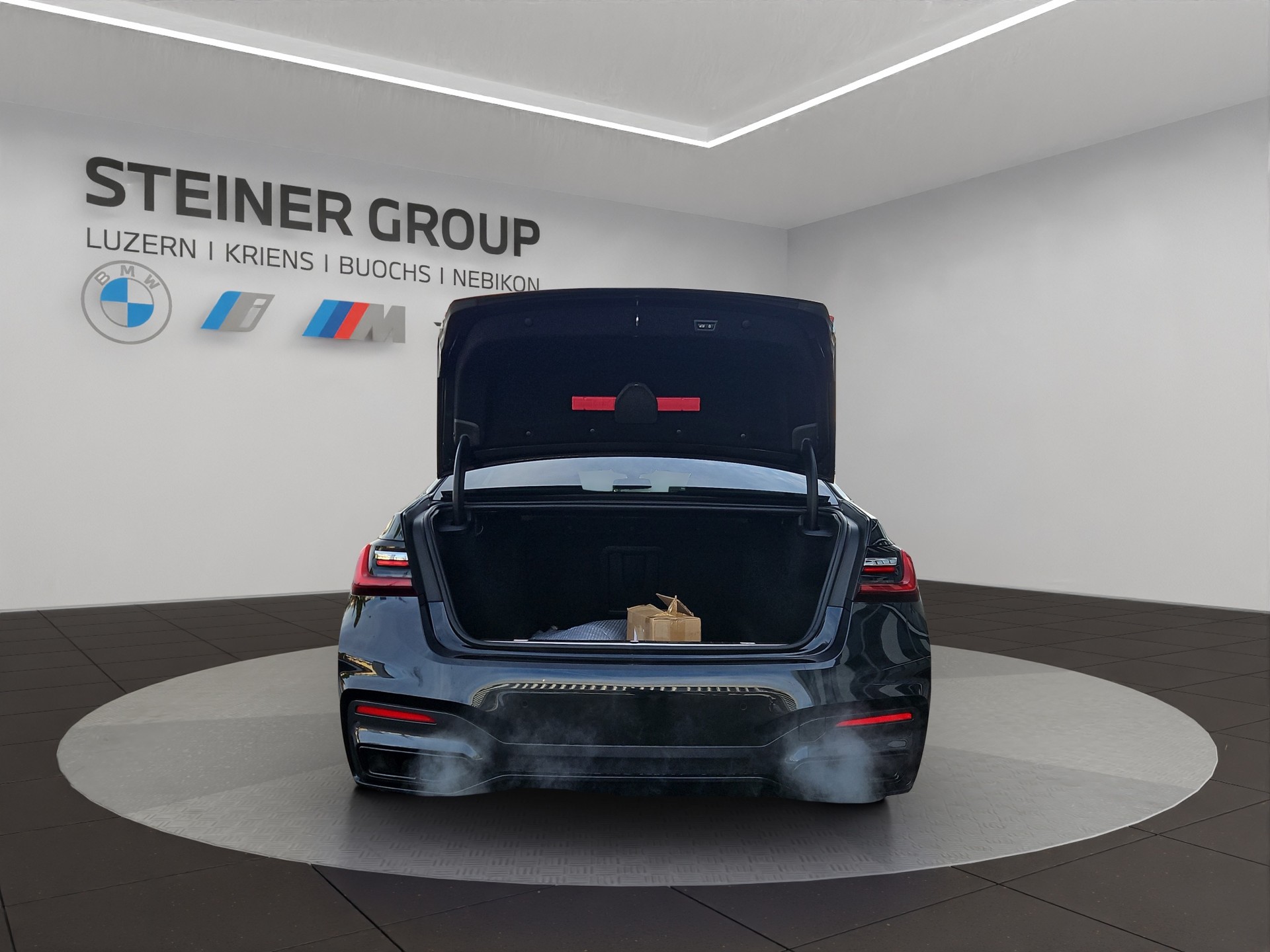 BMW 750i xDrive Steptronic-image-19