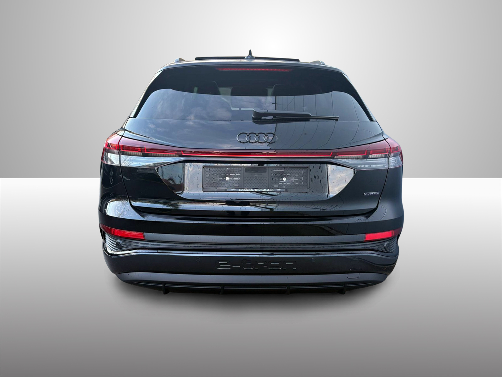 AUDI Q4 e-tron 45 Edition Swiss Ski quattro-image-14