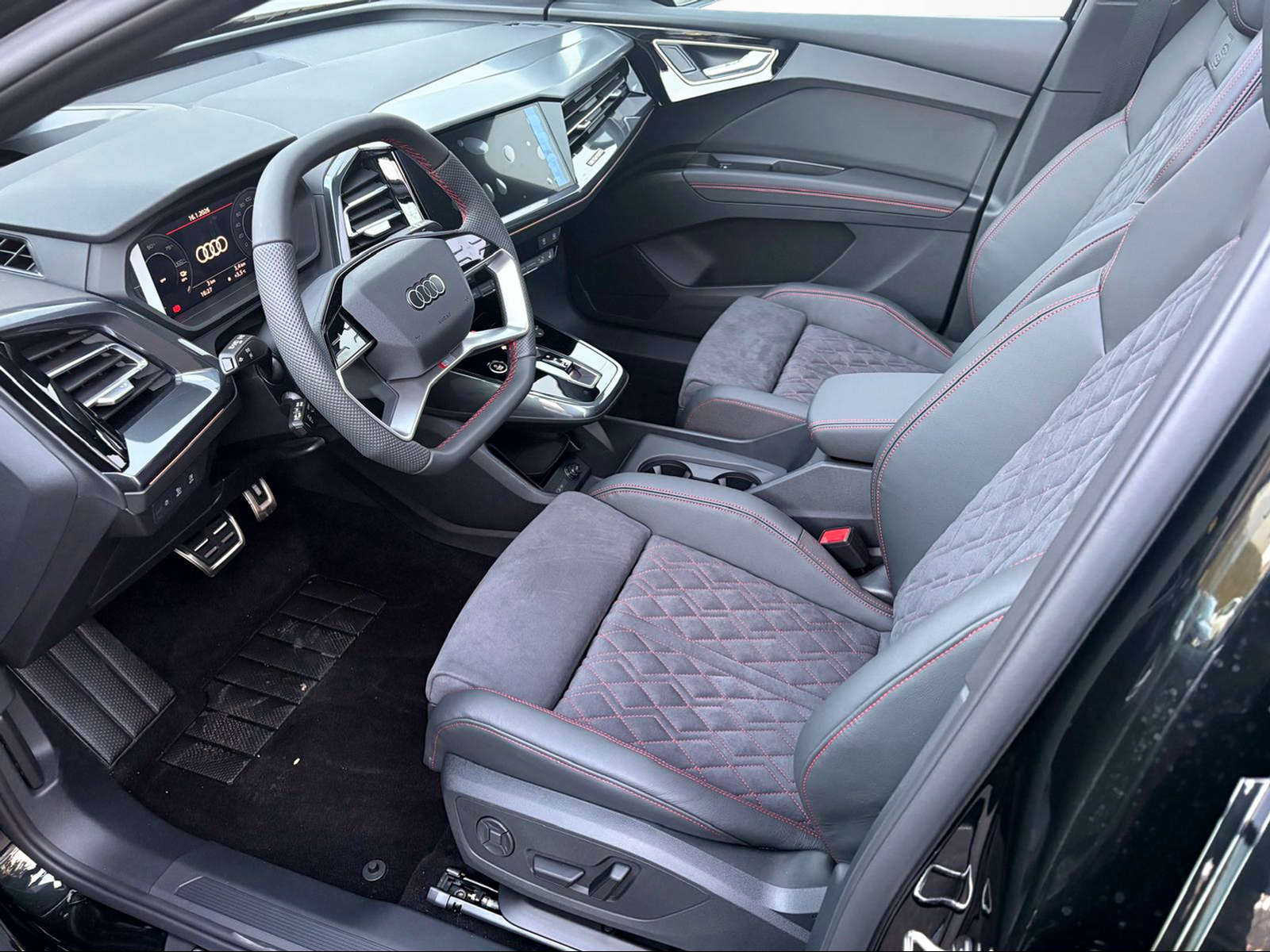 AUDI Q4 e-tron 45 Edition Swiss Ski quattro-image-4