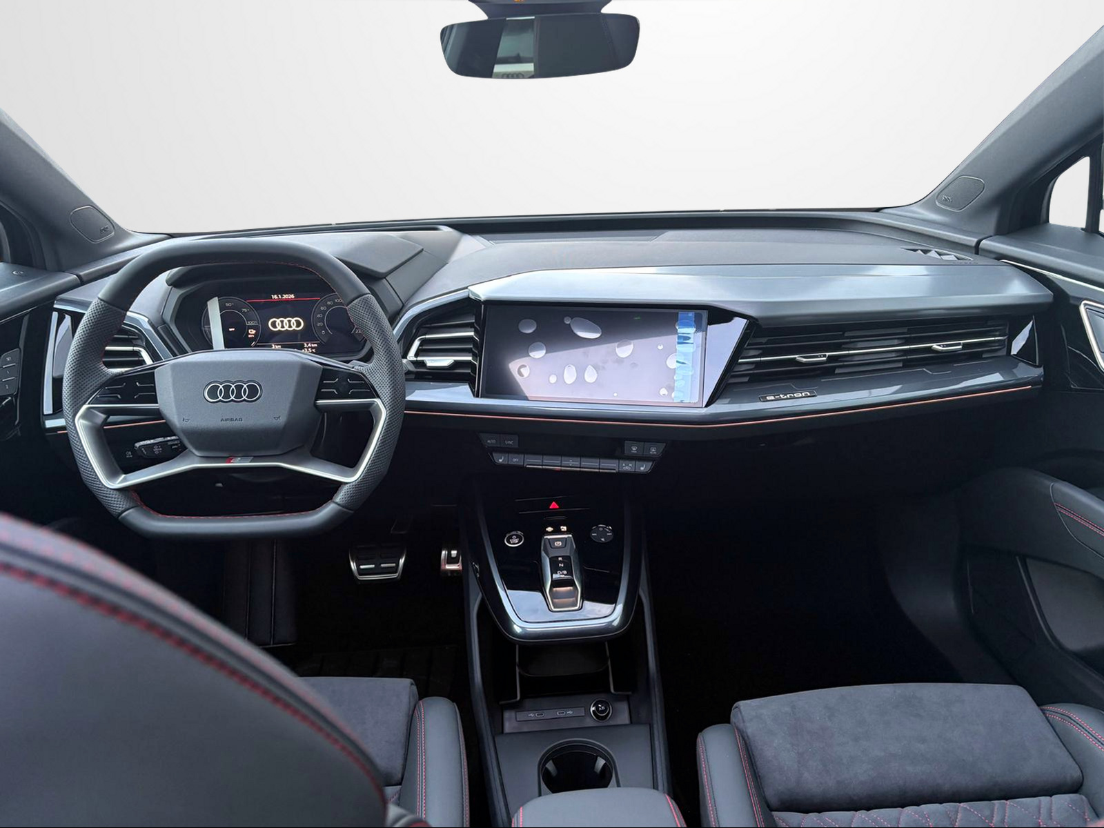AUDI Q4 e-tron 45 Edition Swiss Ski quattro-image-5