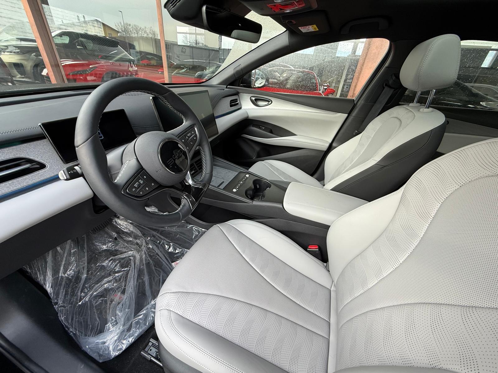 BYD SEAL 6 DM-i Comfort Hatchback-image-6