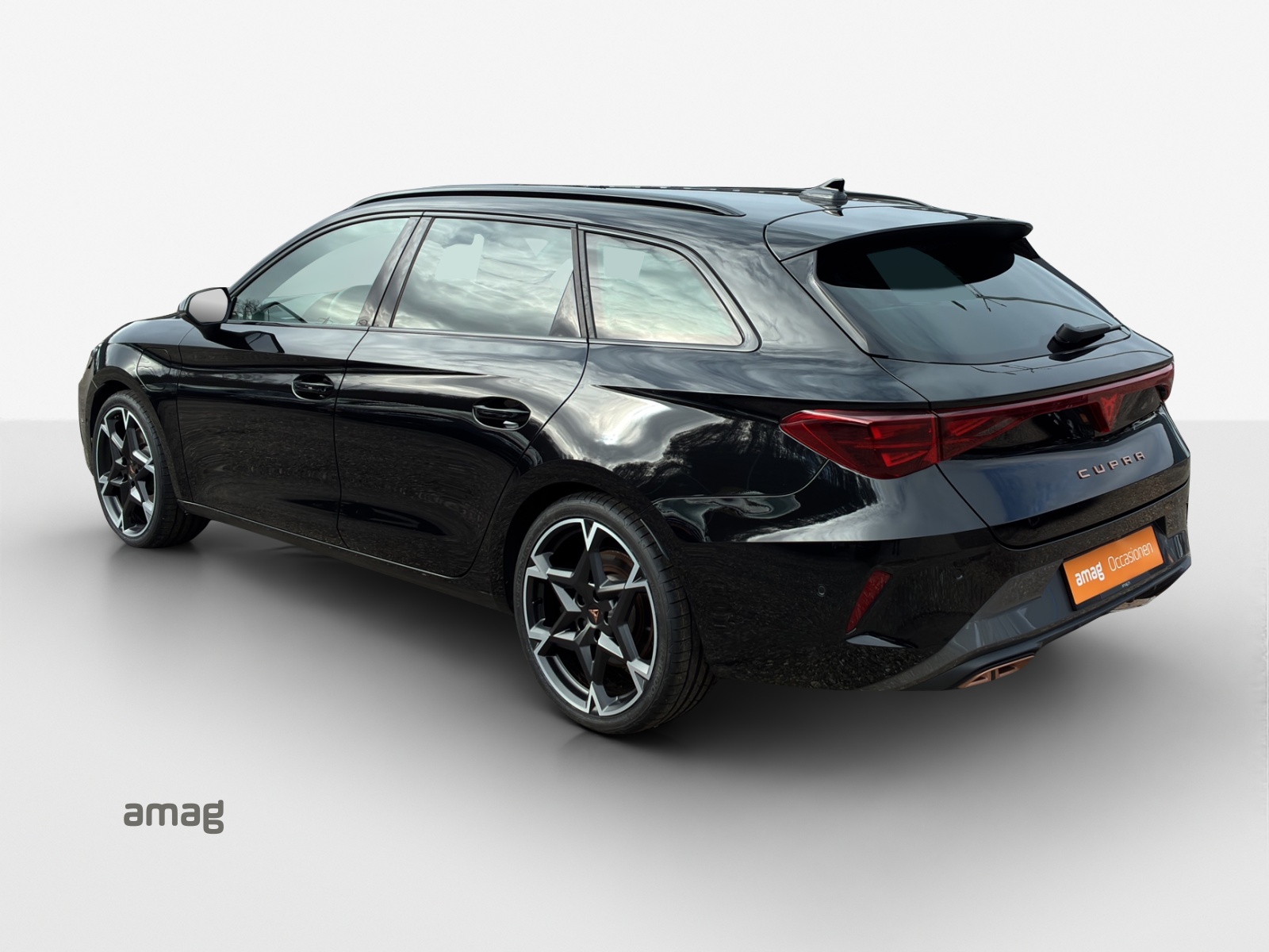 CUPRA LEON ST 1.5 e-HYBRID pHEV VZ DSG-image-2