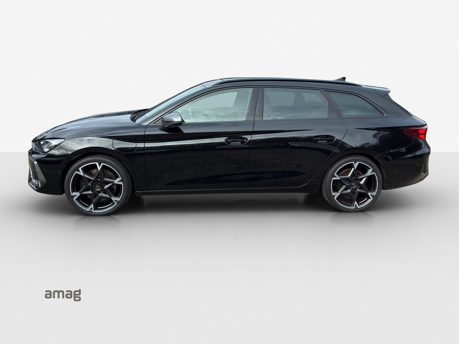 CUPRA LEON ST 1.5 e-HYBRID pHEV VZ DSG-image-1