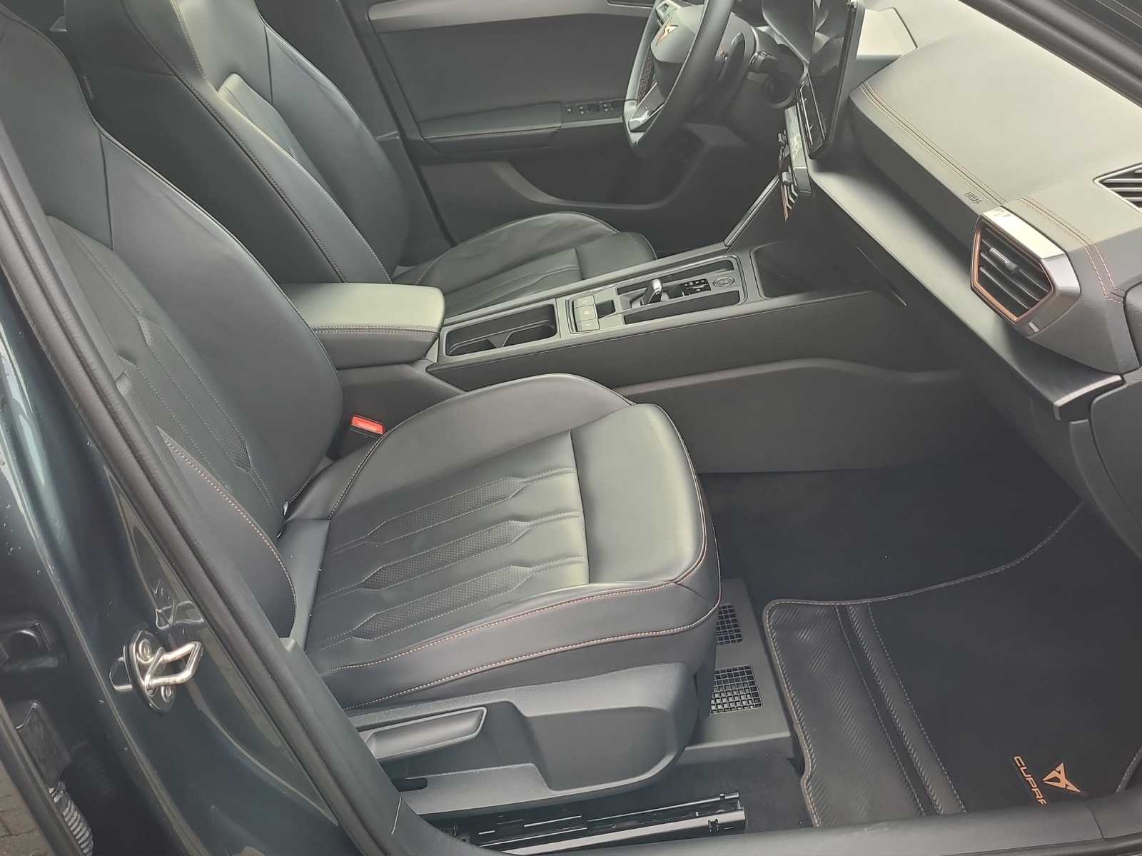 CUPRA Formentor 1.4 eHybrid VZ DSG-image-12
