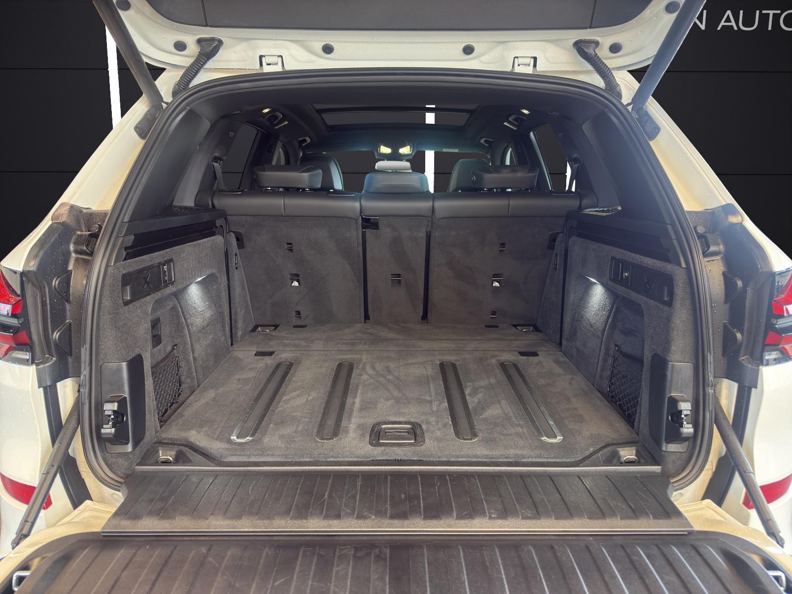 BMW X5 30d xDrive SAG-image-13