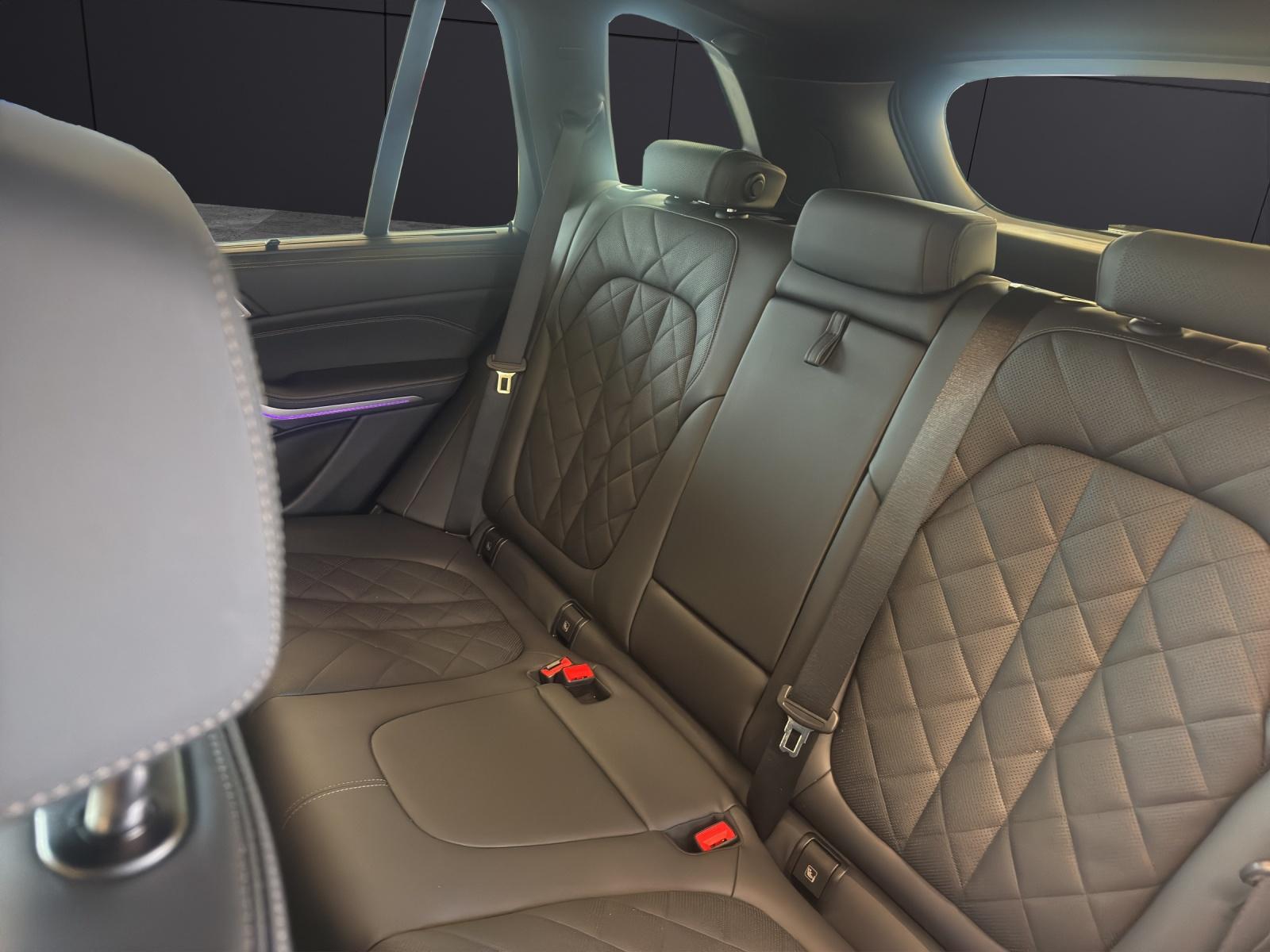 BMW X5 30d xDrive SAG-image-12
