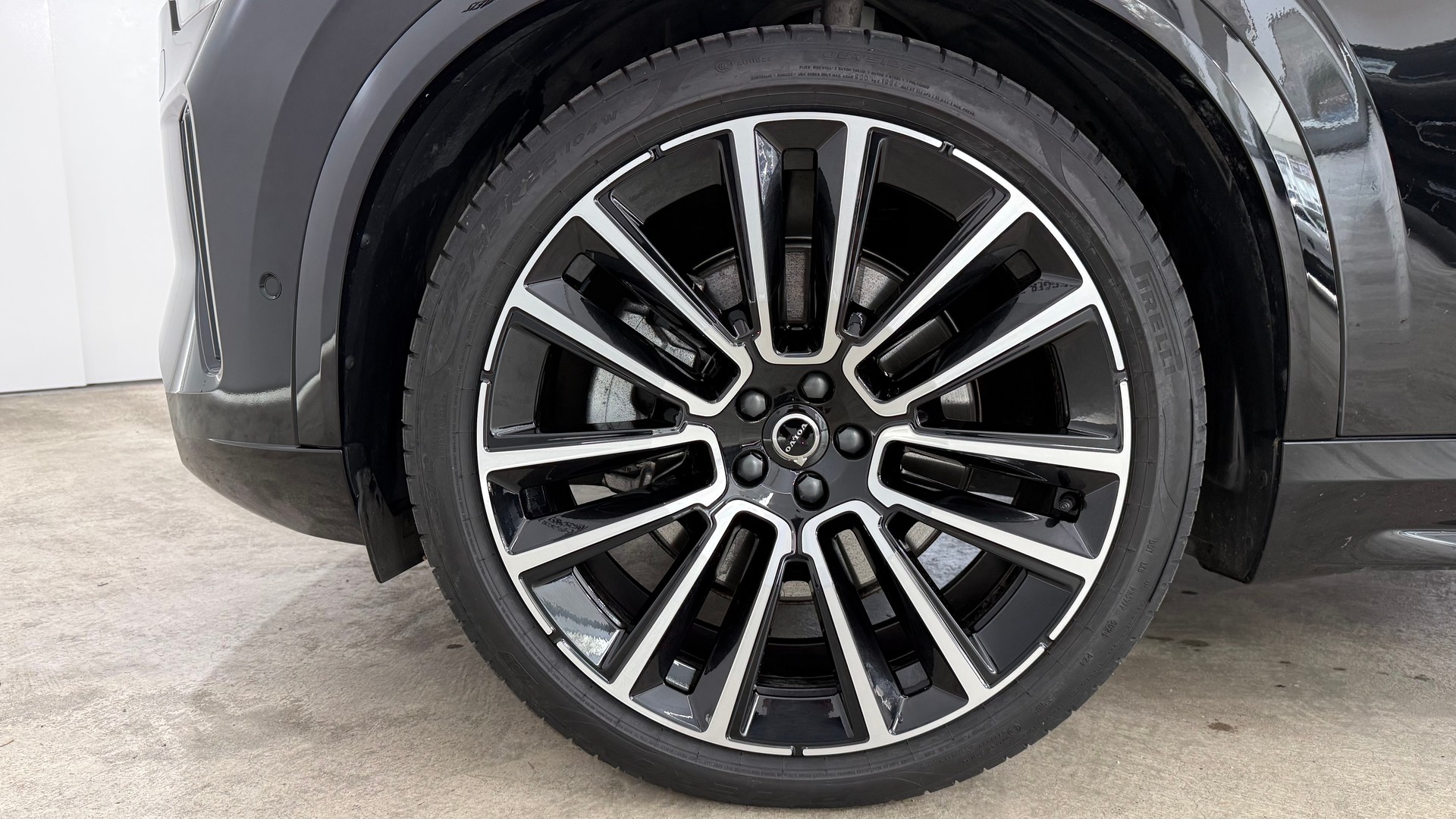 VOLVO XC90 2.0 T8 TE Ultra Dark eAWD-image-7