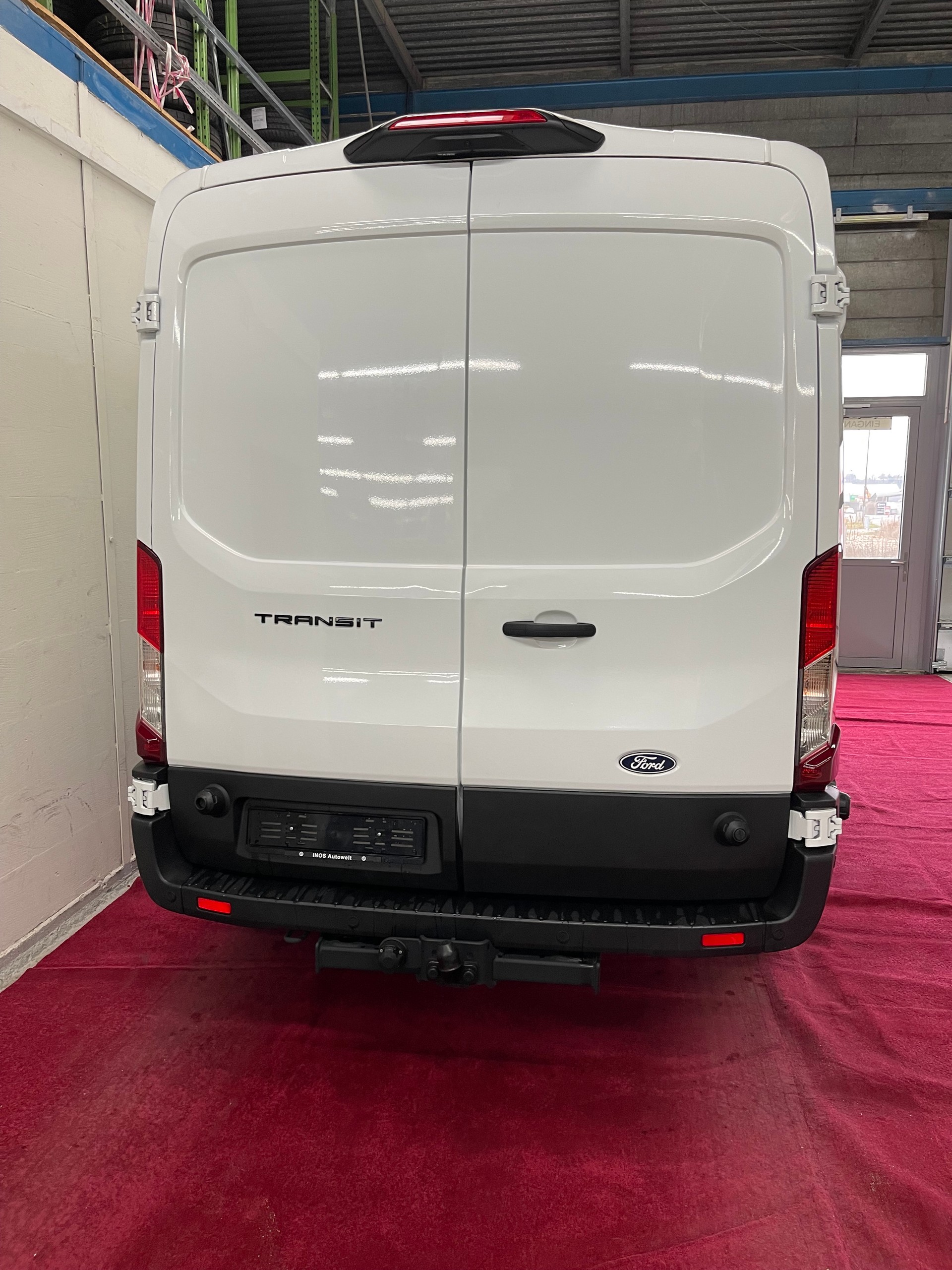 FORD Transit Van 350 L3 Trend 2.0 TDCi 130 RWD-image-5