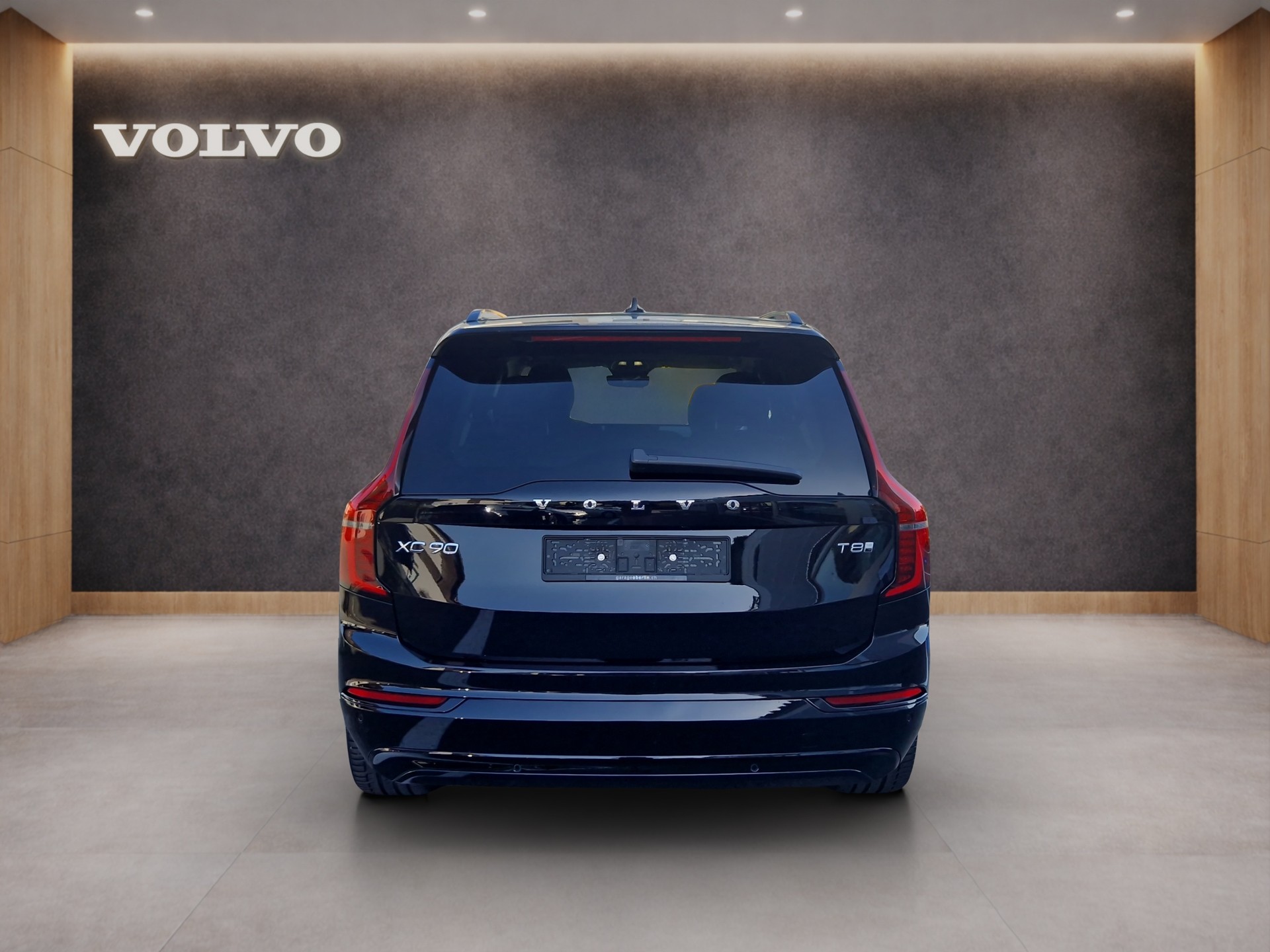 VOLVO XC90 2.0 T8 TE Ultra Dark eAWD-showroom-element-3