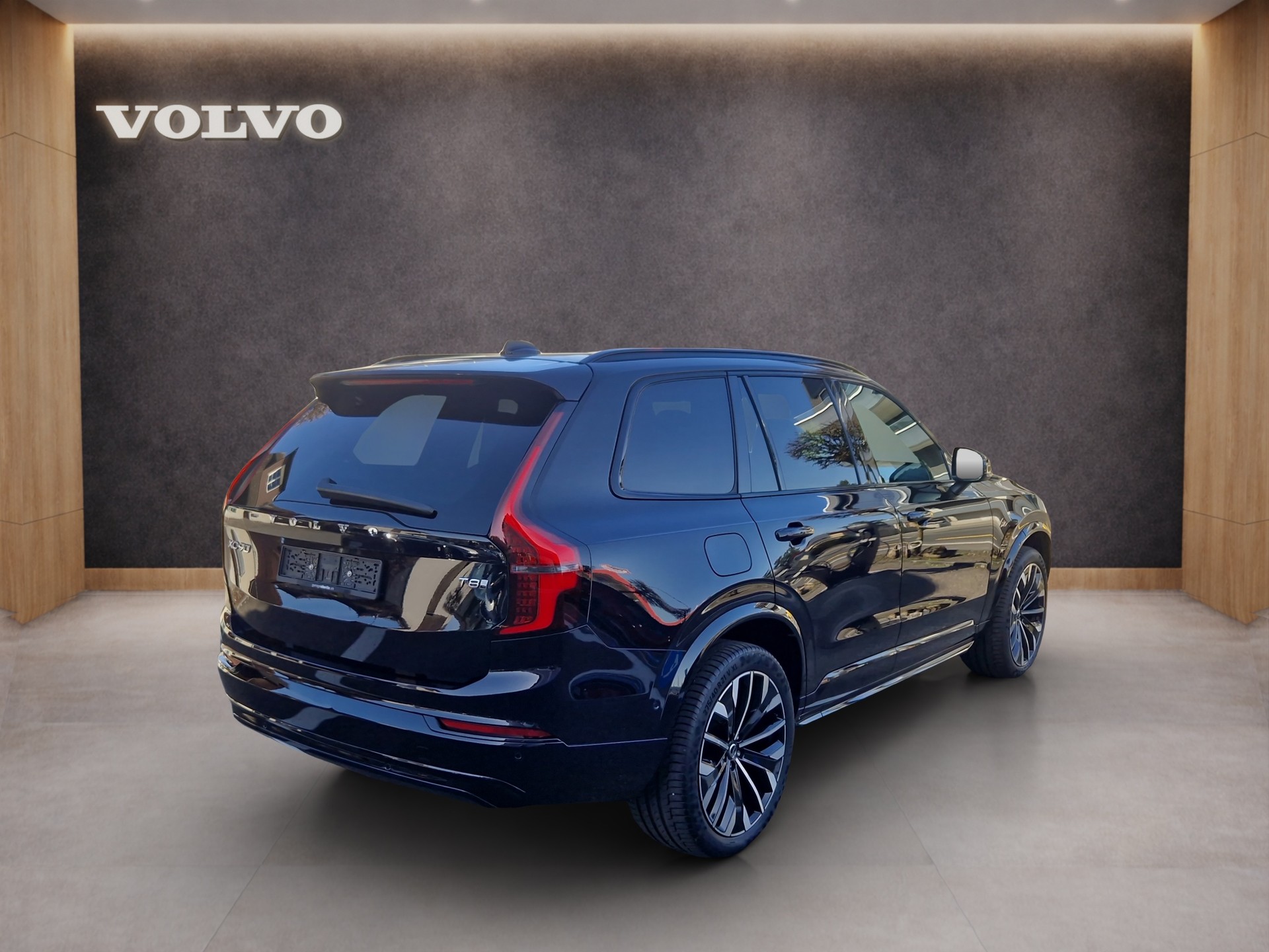 VOLVO XC90 2.0 T8 TE Ultra Dark eAWD-image-4